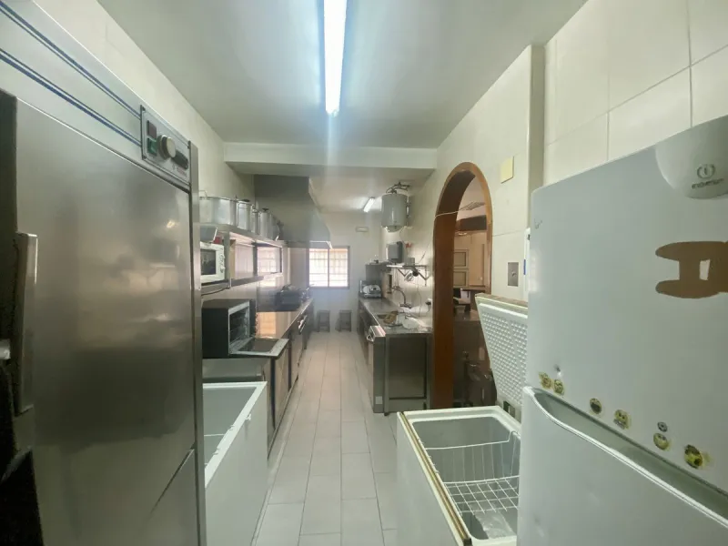 House - Detached Villa в продаже в Málaga, Málaga. В доме 6 спален и 3 ванных комнат. Площадь дома 347 м²