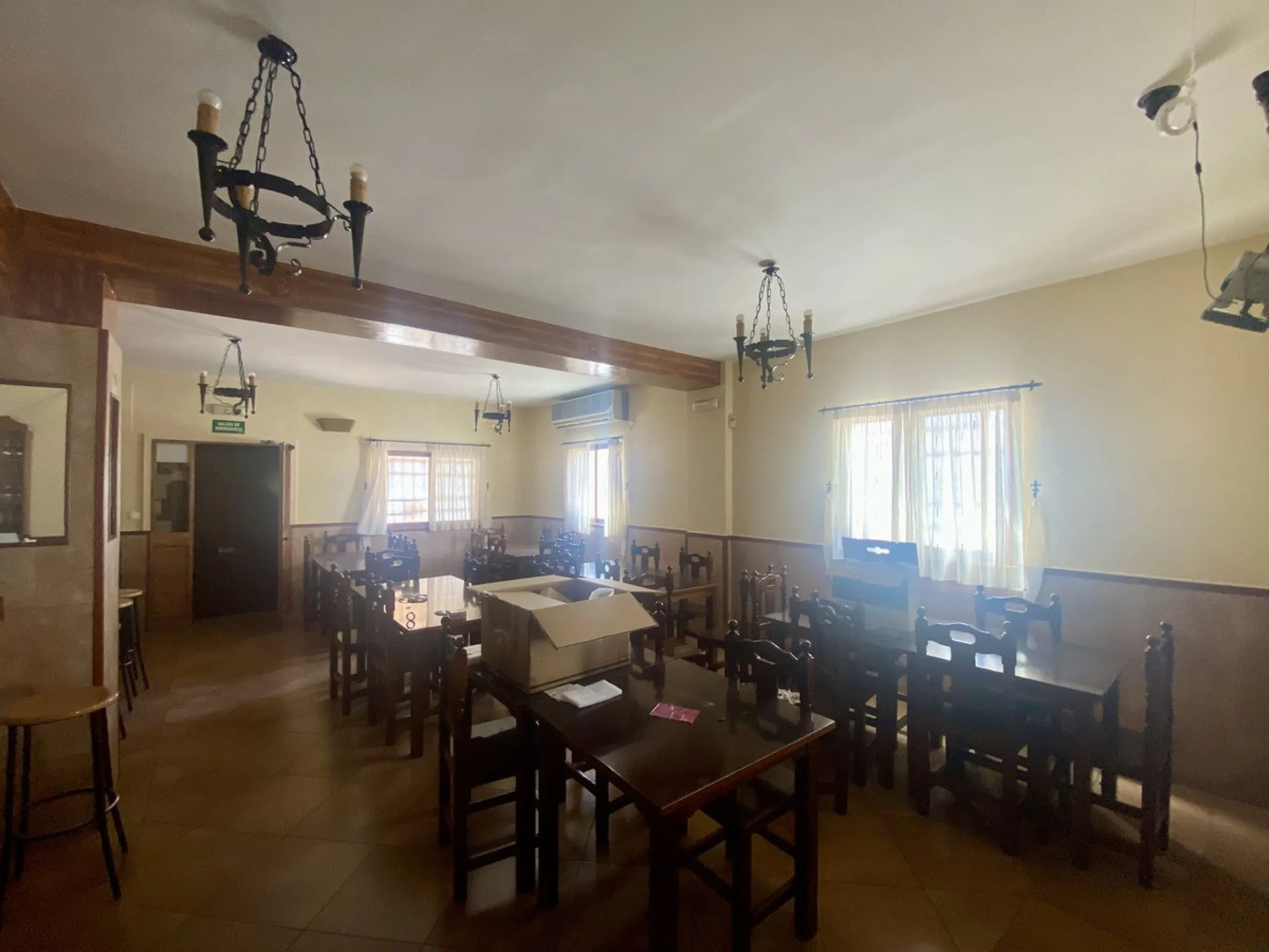 House - Detached Villa в продаже в Málaga, Málaga. В доме 6 спален и 3 ванных комнат. Площадь дома 347 м²