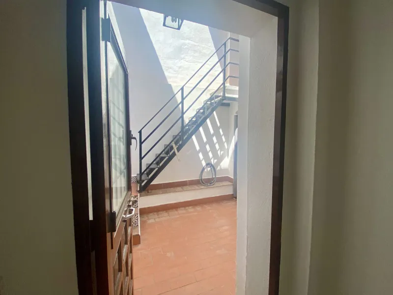 House - Detached Villa в продаже в Málaga, Málaga. В доме 6 спален и 3 ванных комнат. Площадь дома 347 м²