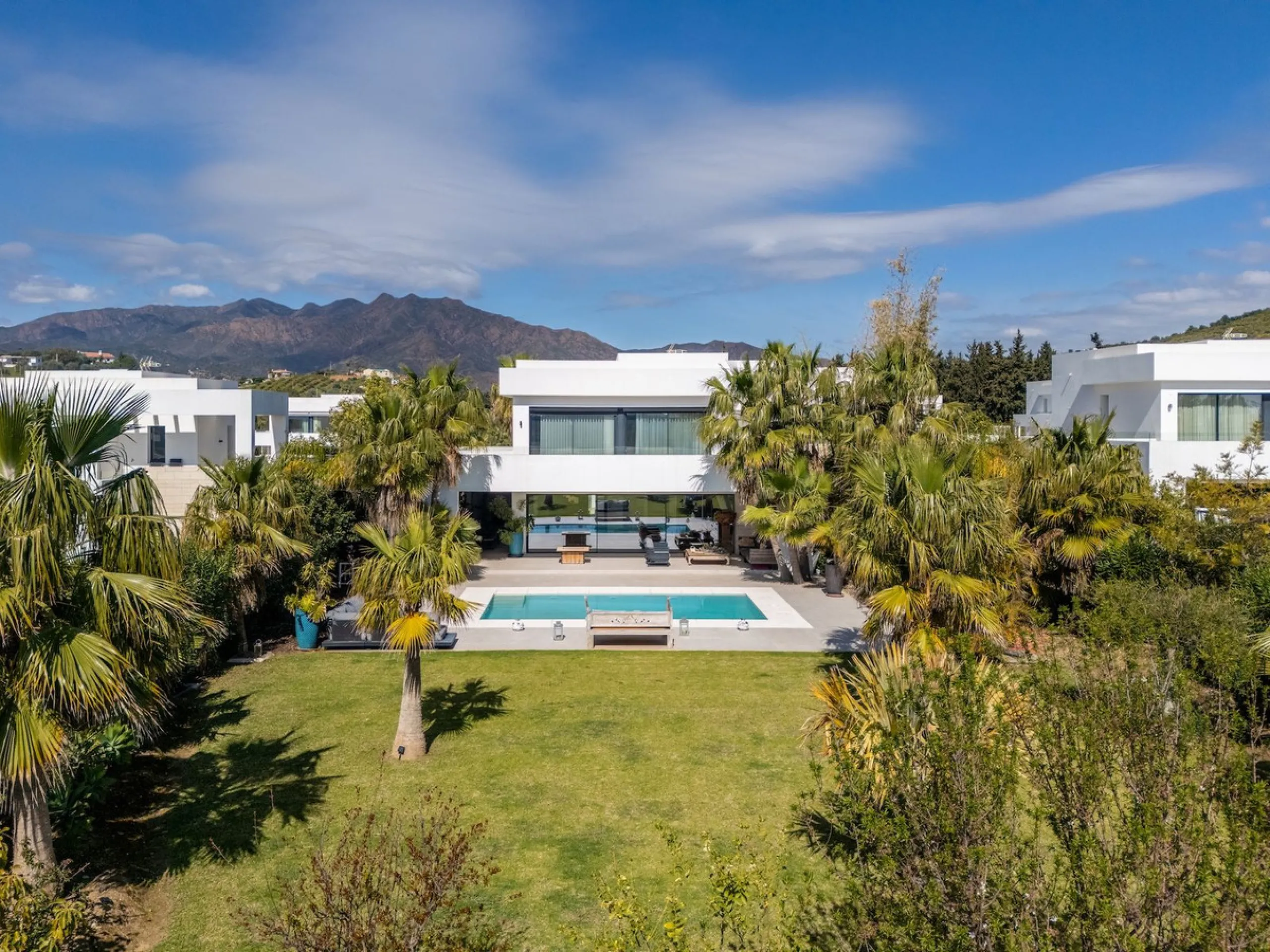Key-Ready Luxury at La Cala Golf Resort