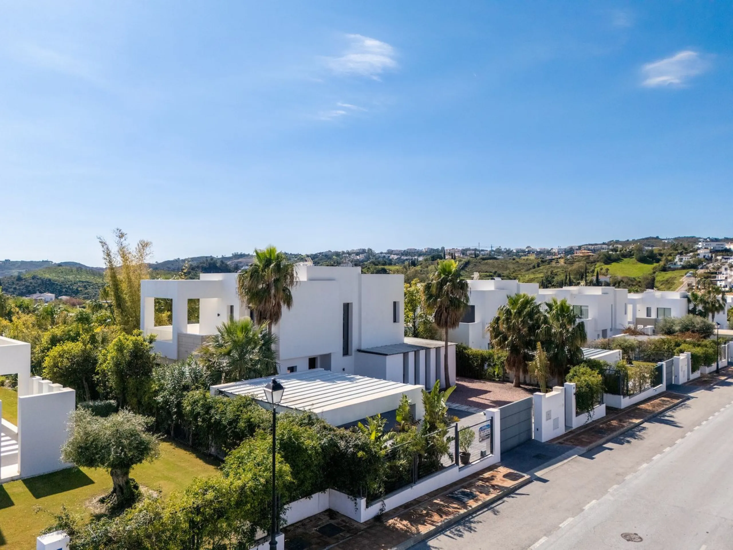 Key-Ready Luxury at La Cala Golf Resort