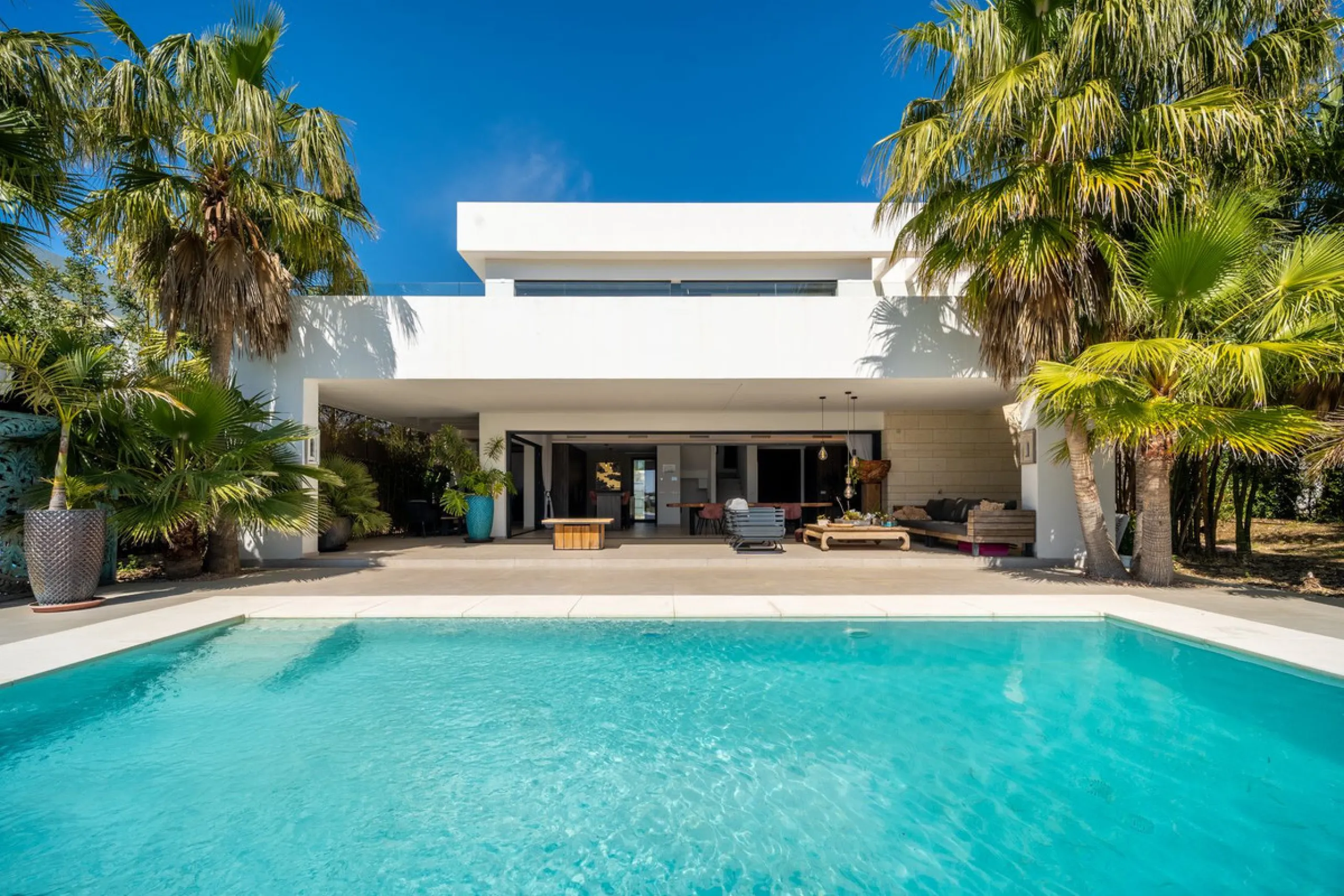 Key-Ready Luxury at La Cala Golf Resort