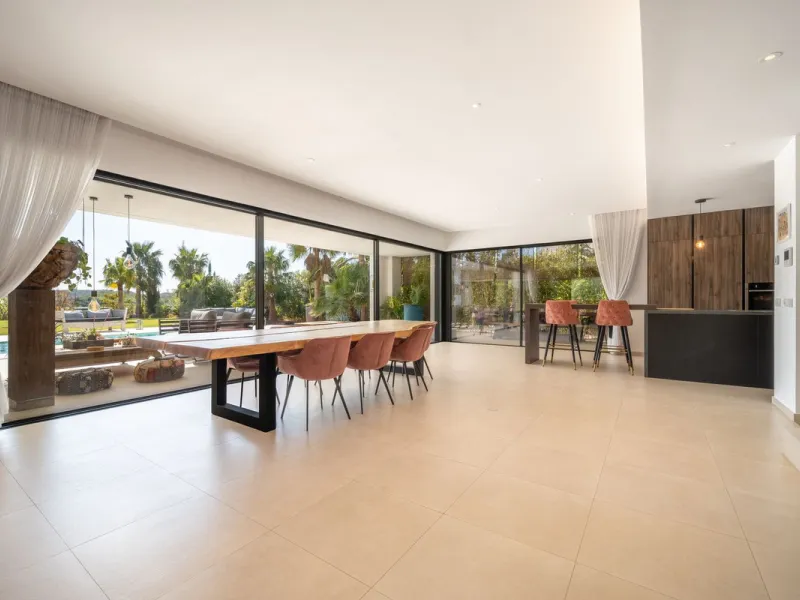 Key-Ready Luxury at La Cala Golf Resort