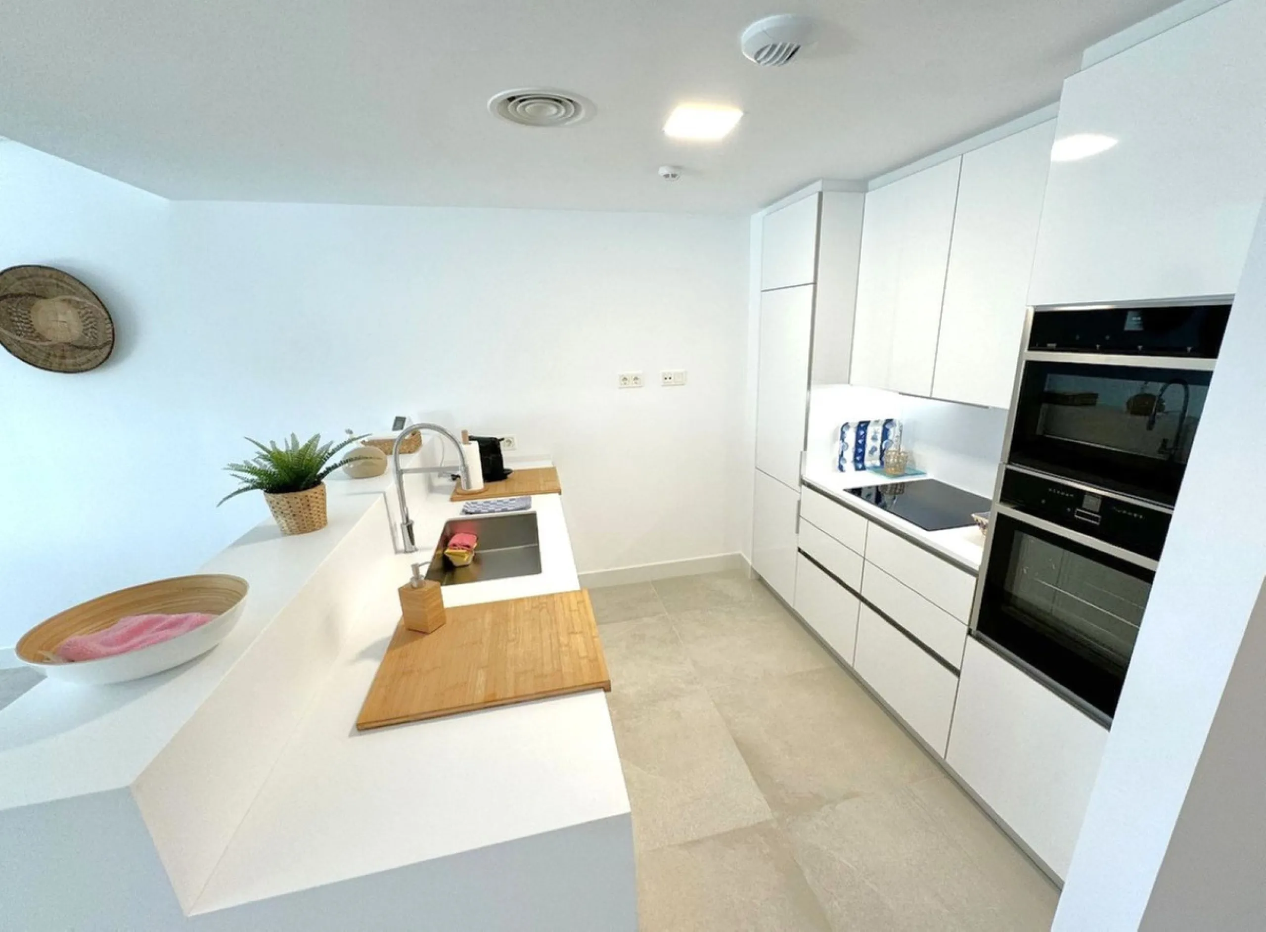 Elevated ground floor apartment in modern Urbanisation Artola Homes.