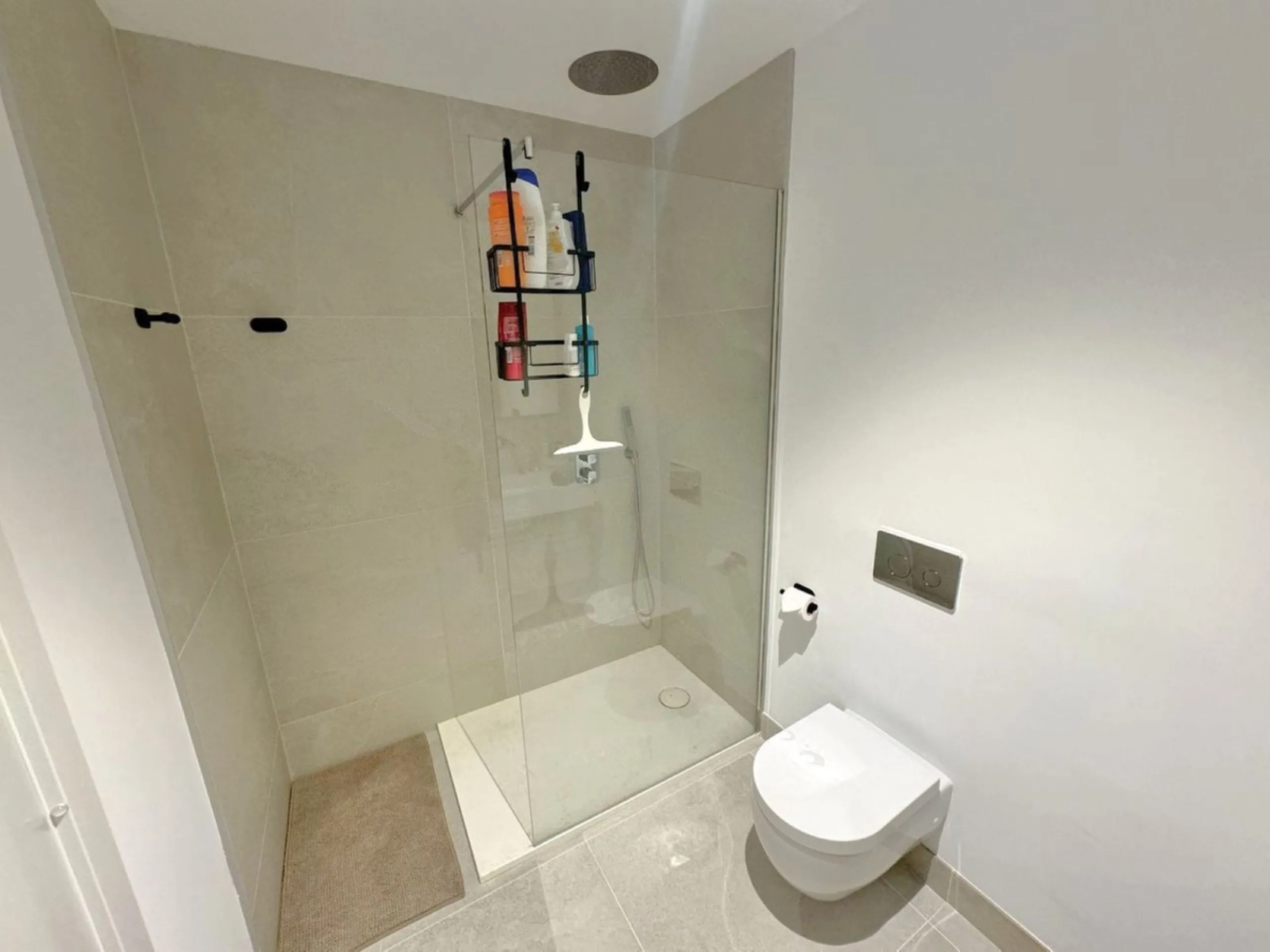 Elevated ground floor apartment in modern Urbanisation Artola Homes.