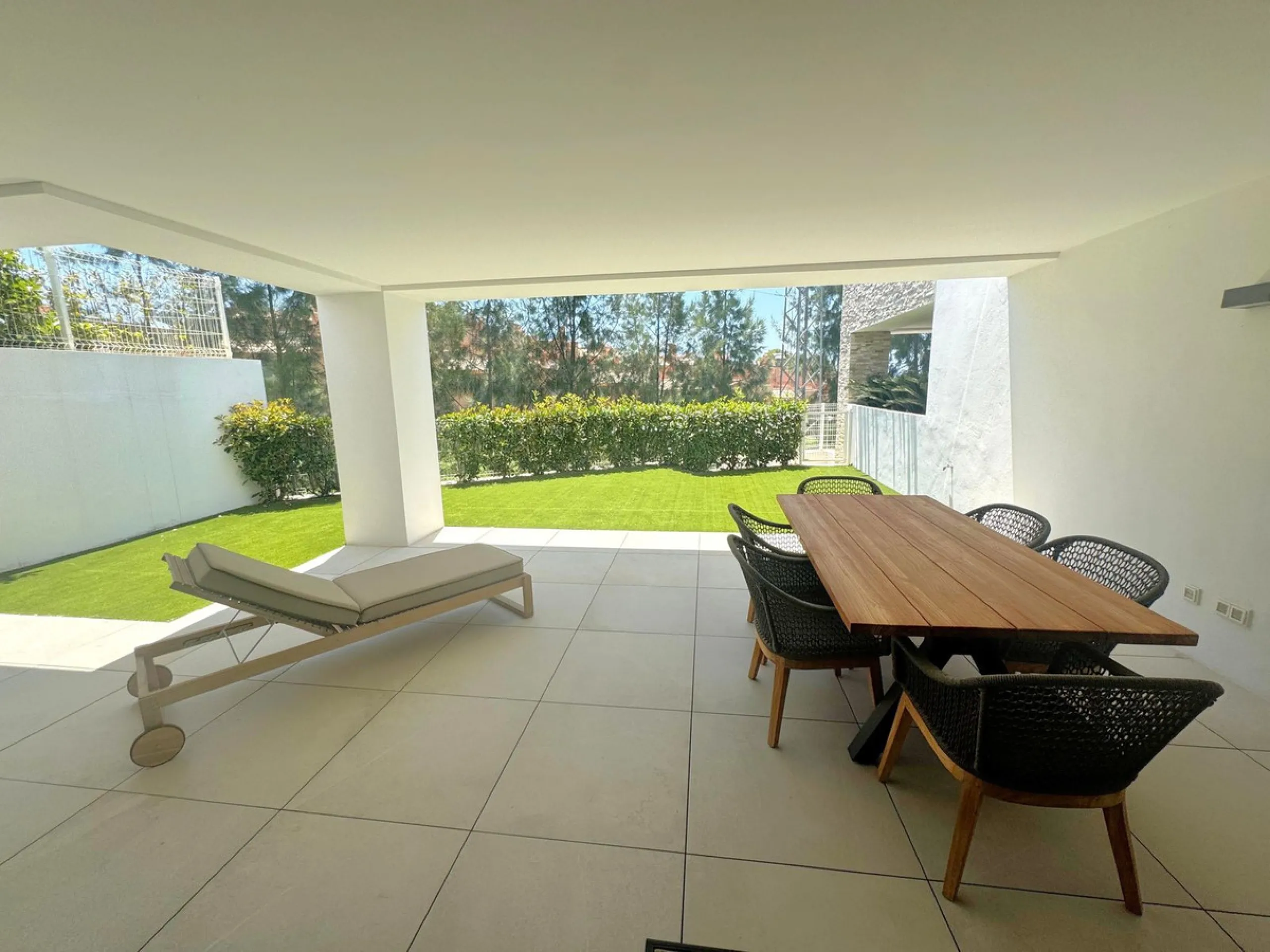 Elevated ground floor apartment in modern Urbanisation Artola Homes.