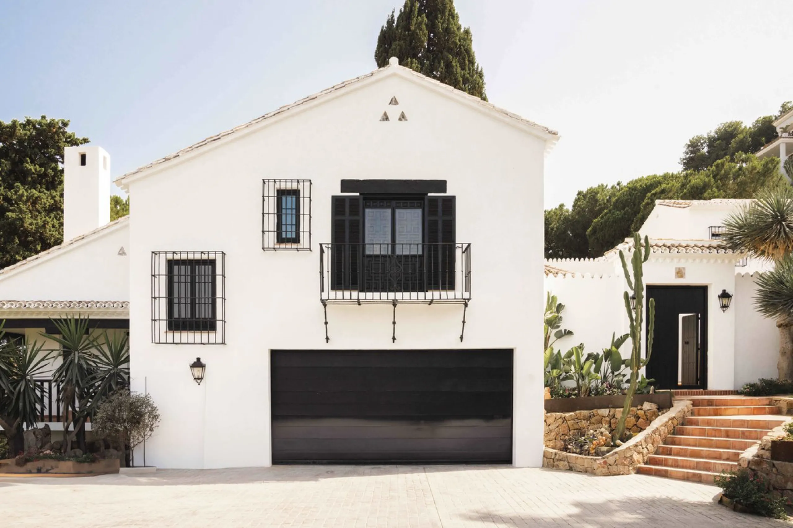 House - Detached Villa в продаже в Málaga, Málaga. В доме 6 спален и 7 ванных комнат. Площадь дома 553 м². Площадь участка 4227 м²