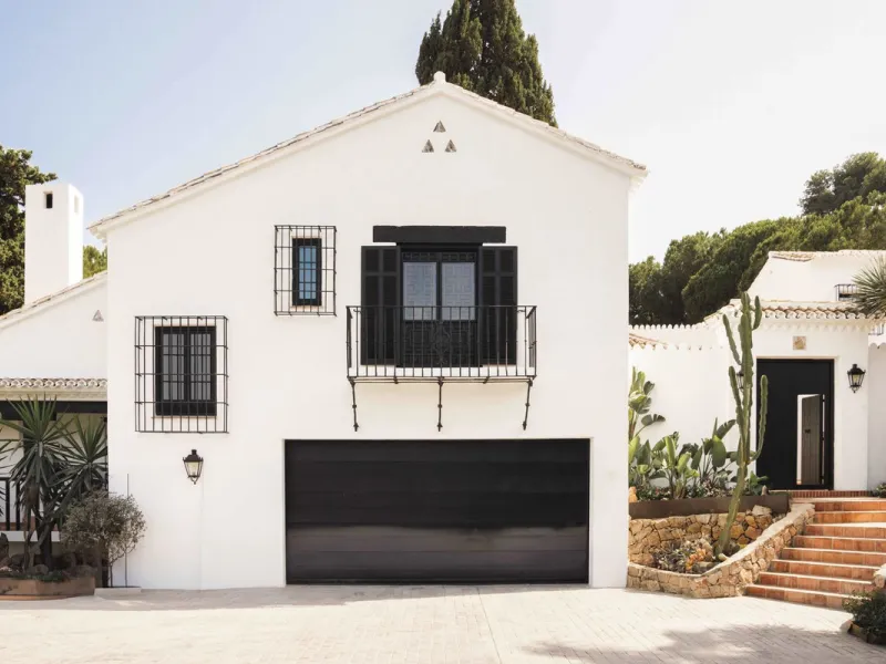 House - Detached Villa в продаже в Málaga, Málaga. В доме 6 спален и 7 ванных комнат. Площадь дома 553 м². Площадь участка 4227 м²