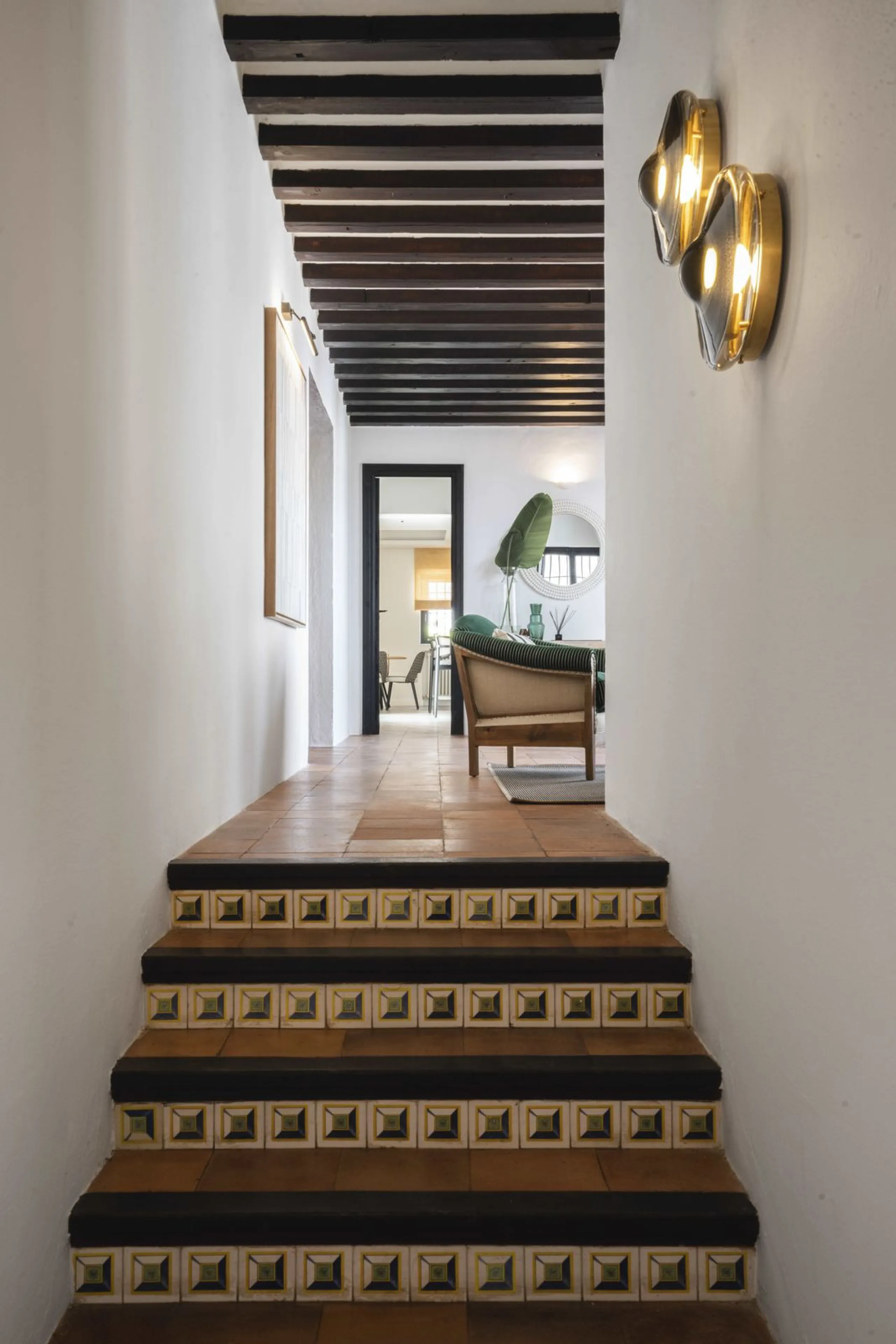 House - Detached Villa в продаже в Málaga, Málaga. В доме 6 спален и 7 ванных комнат. Площадь дома 553 м². Площадь участка 4227 м²