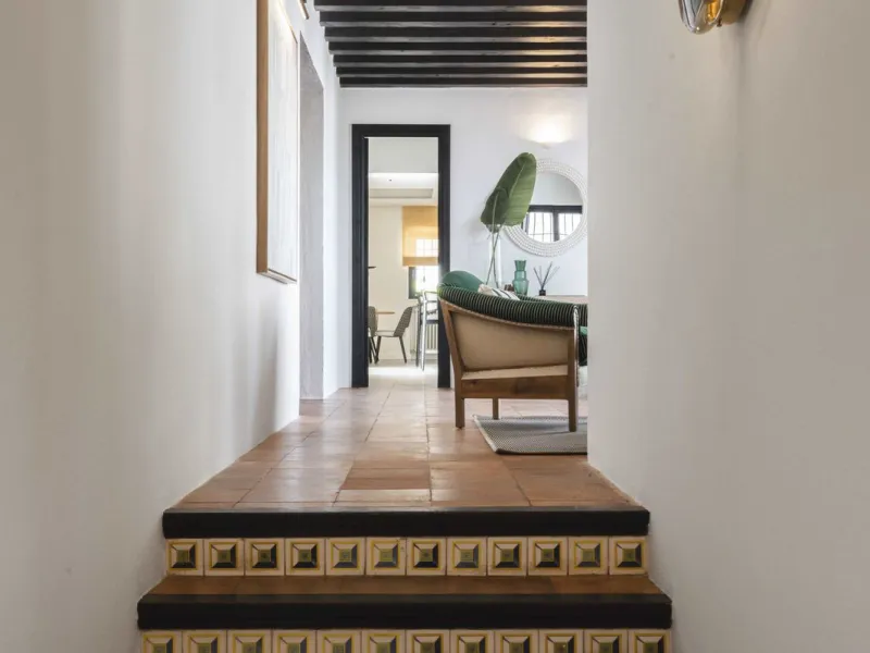 House - Detached Villa в продаже в Málaga, Málaga. В доме 6 спален и 7 ванных комнат. Площадь дома 553 м². Площадь участка 4227 м²