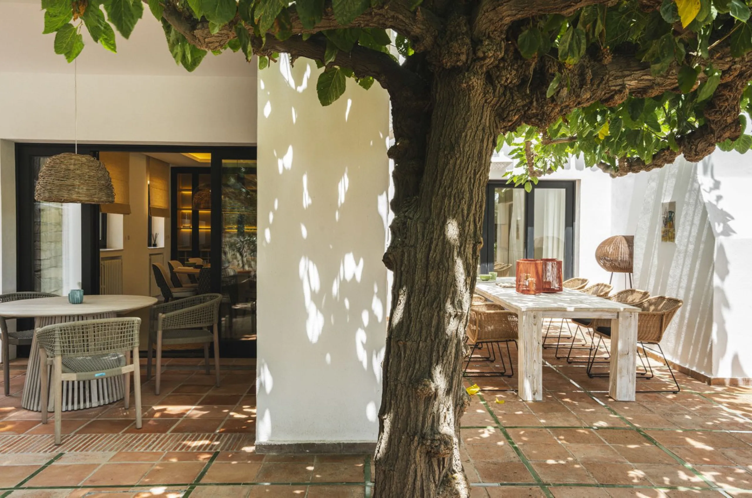 House - Detached Villa в продаже в Málaga, Málaga. В доме 6 спален и 7 ванных комнат. Площадь дома 553 м². Площадь участка 4227 м²