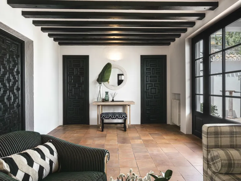House - Detached Villa в продаже в Málaga, Málaga. В доме 6 спален и 7 ванных комнат. Площадь дома 553 м². Площадь участка 4227 м²