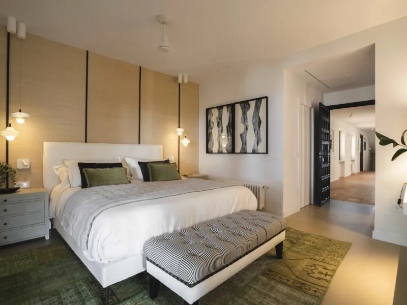 House - Detached Villa в продаже в Málaga, Málaga. В доме 6 спален и 7 ванных комнат. Площадь дома 553 м². Площадь участка 4227 м²