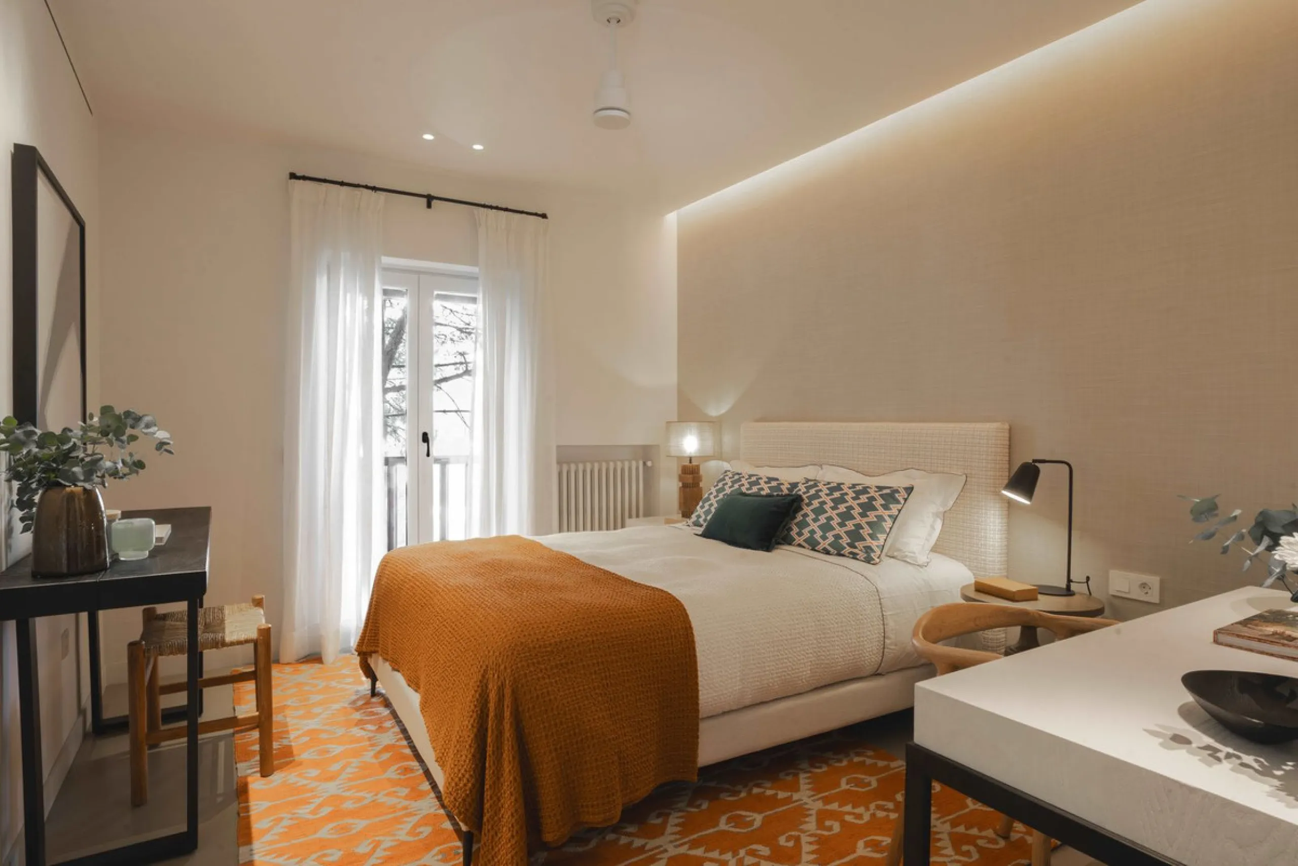 House - Detached Villa в продаже в Málaga, Málaga. В доме 6 спален и 7 ванных комнат. Площадь дома 553 м². Площадь участка 4227 м²