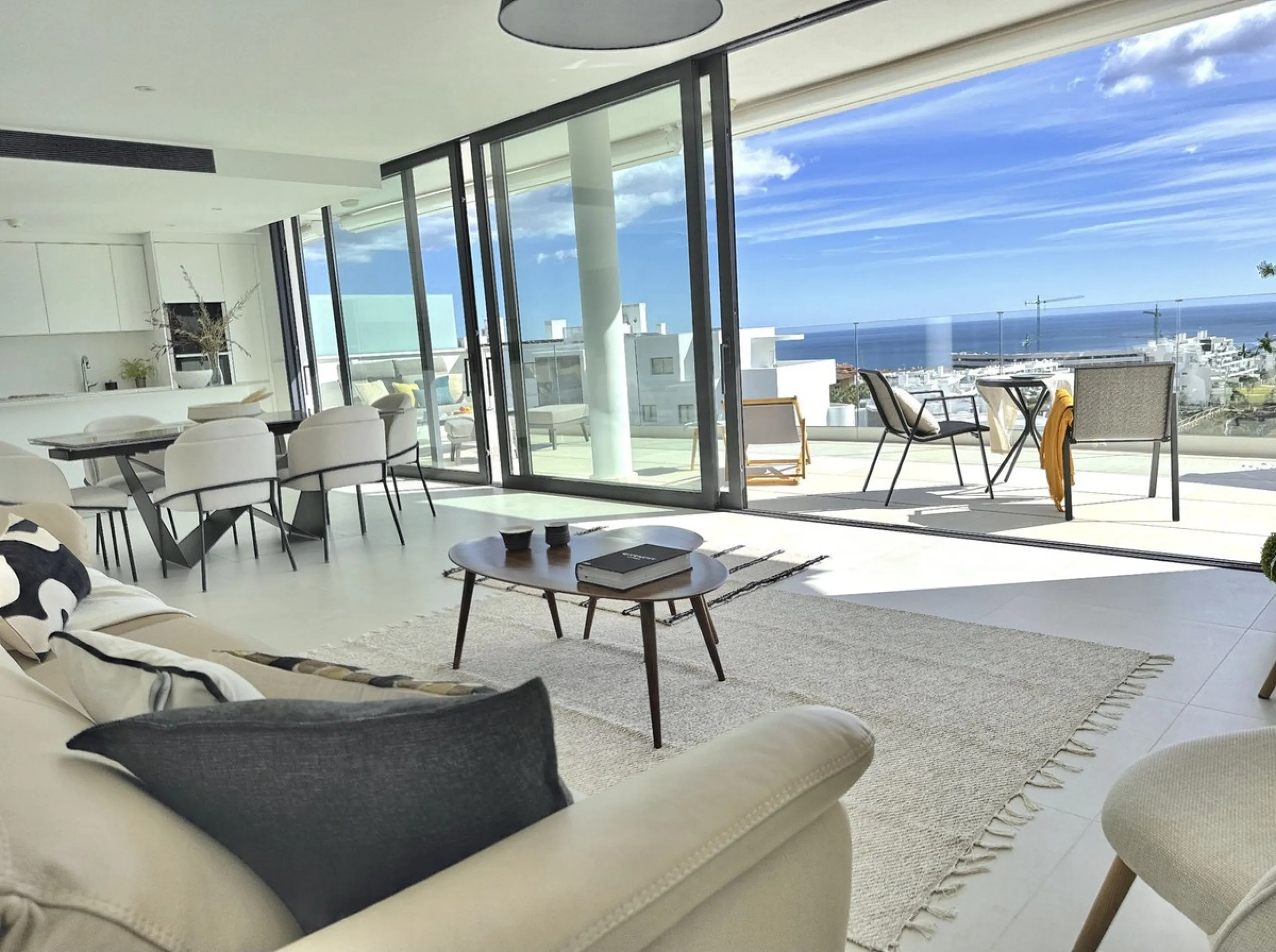 Indoor-outdoor living at its best with some of the most impressive sea views in the complex.