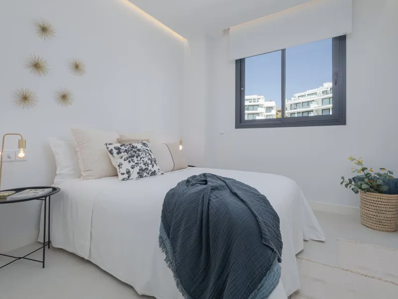 Indoor-outdoor living at its best with some of the most impressive sea views in the complex.