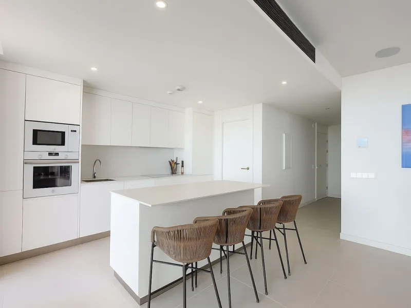 Experience a new lifestyle in Higueron West – luxury, comfort and activity all in one.