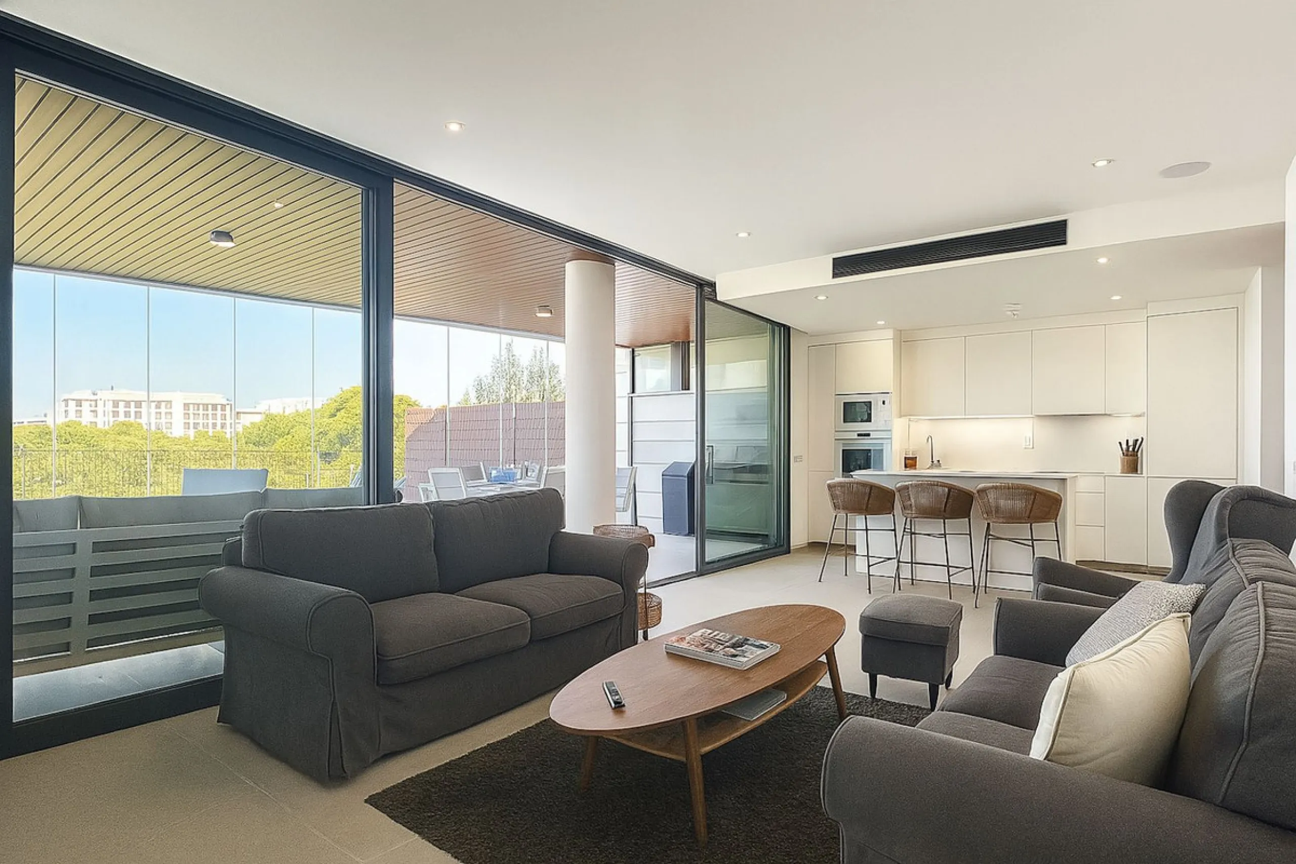 Experience a new lifestyle in Higueron West – luxury, comfort and activity all in one.