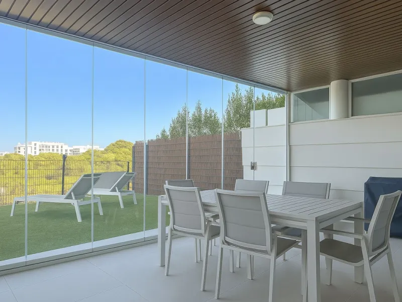 Experience a new lifestyle in Higueron West – luxury, comfort and activity all in one.