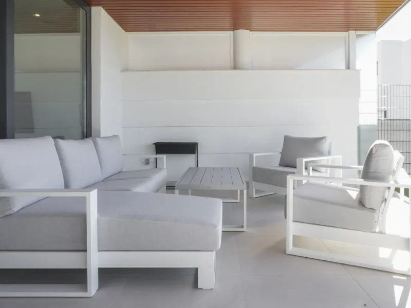 Experience a new lifestyle in Higueron West – luxury, comfort and activity all in one.