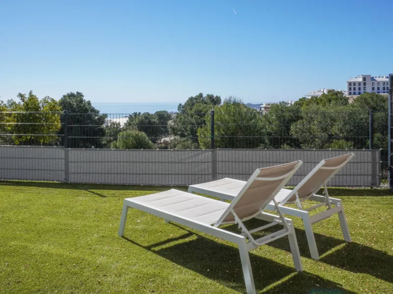 Experience a new lifestyle in Higueron West – luxury, comfort and activity all in one.