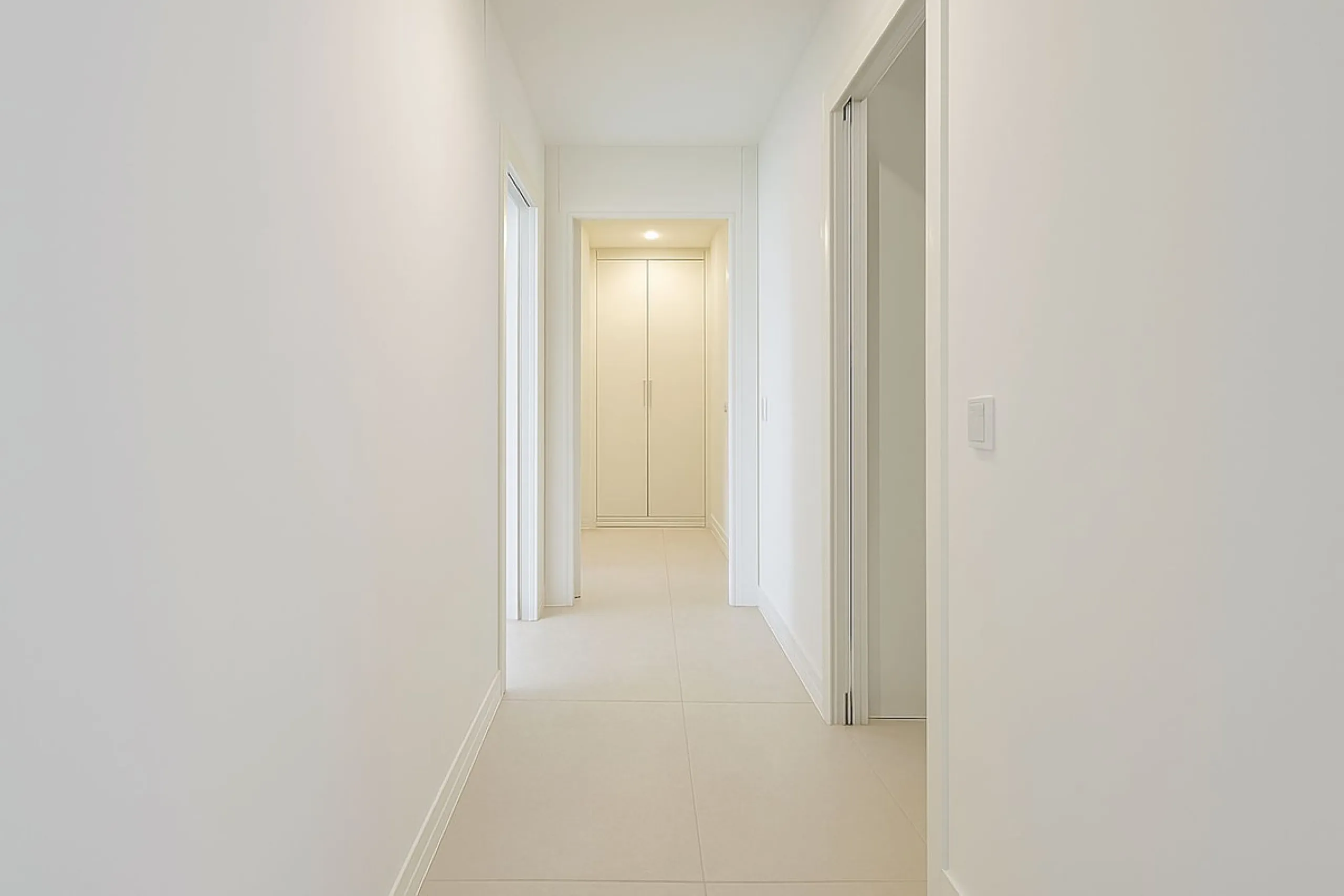 Experience a new lifestyle in Higueron West – luxury, comfort and activity all in one.