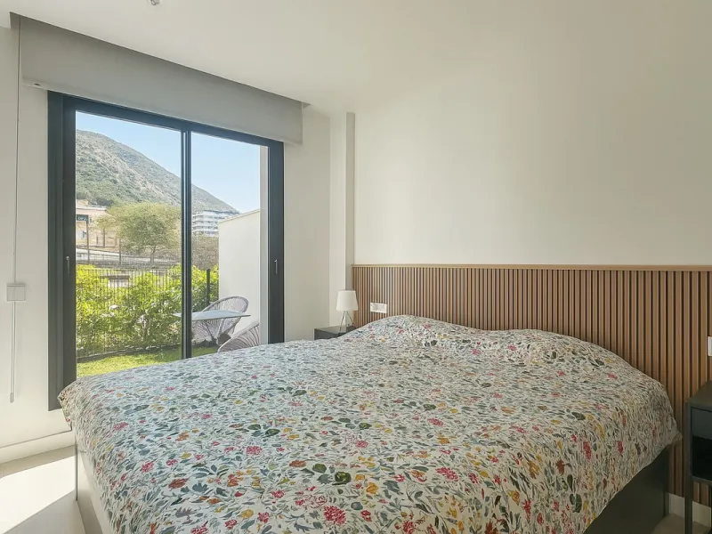 Experience a new lifestyle in Higueron West – luxury, comfort and activity all in one.