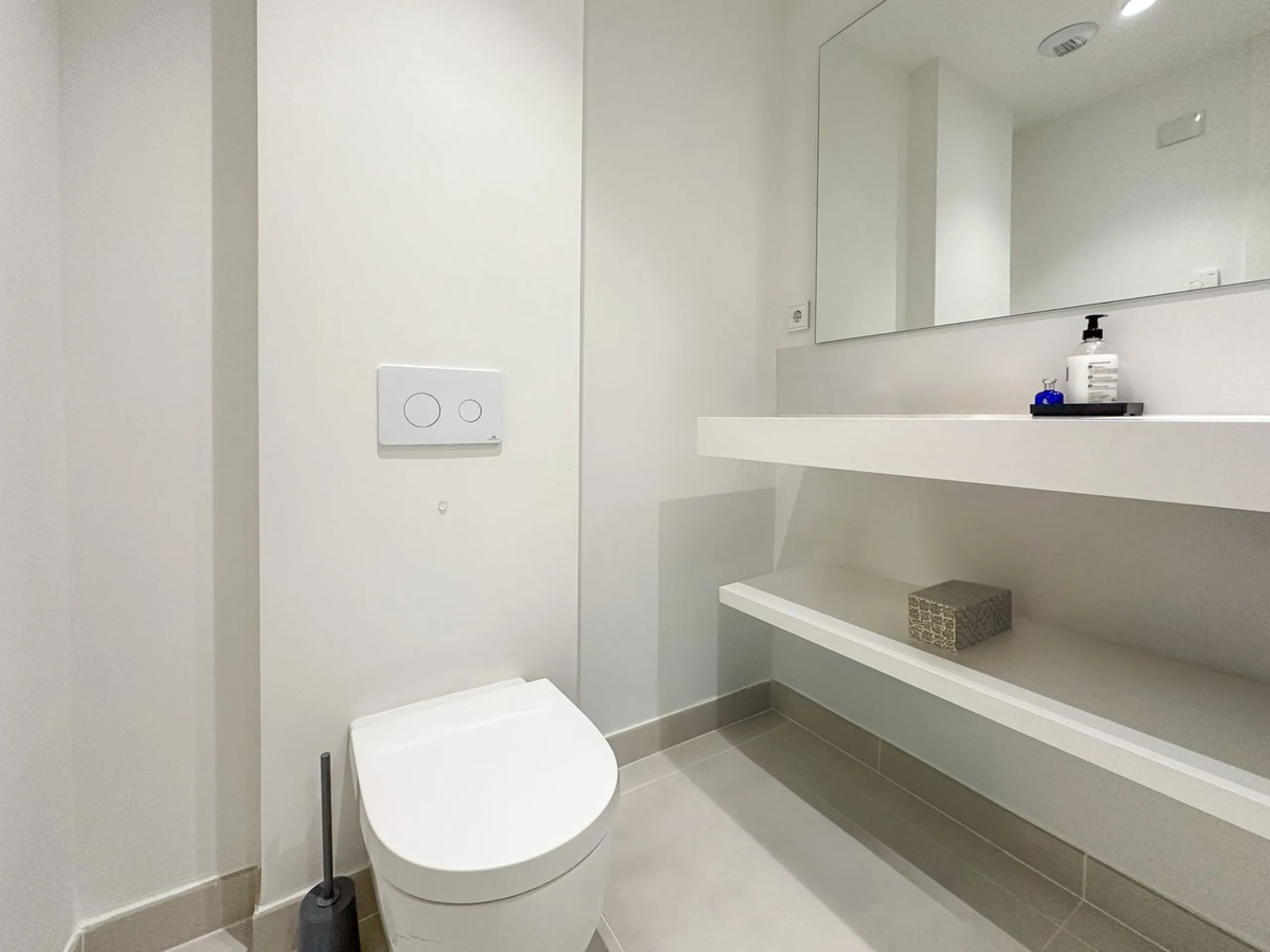 Experience a new lifestyle in Higueron West – luxury, comfort and activity all in one.