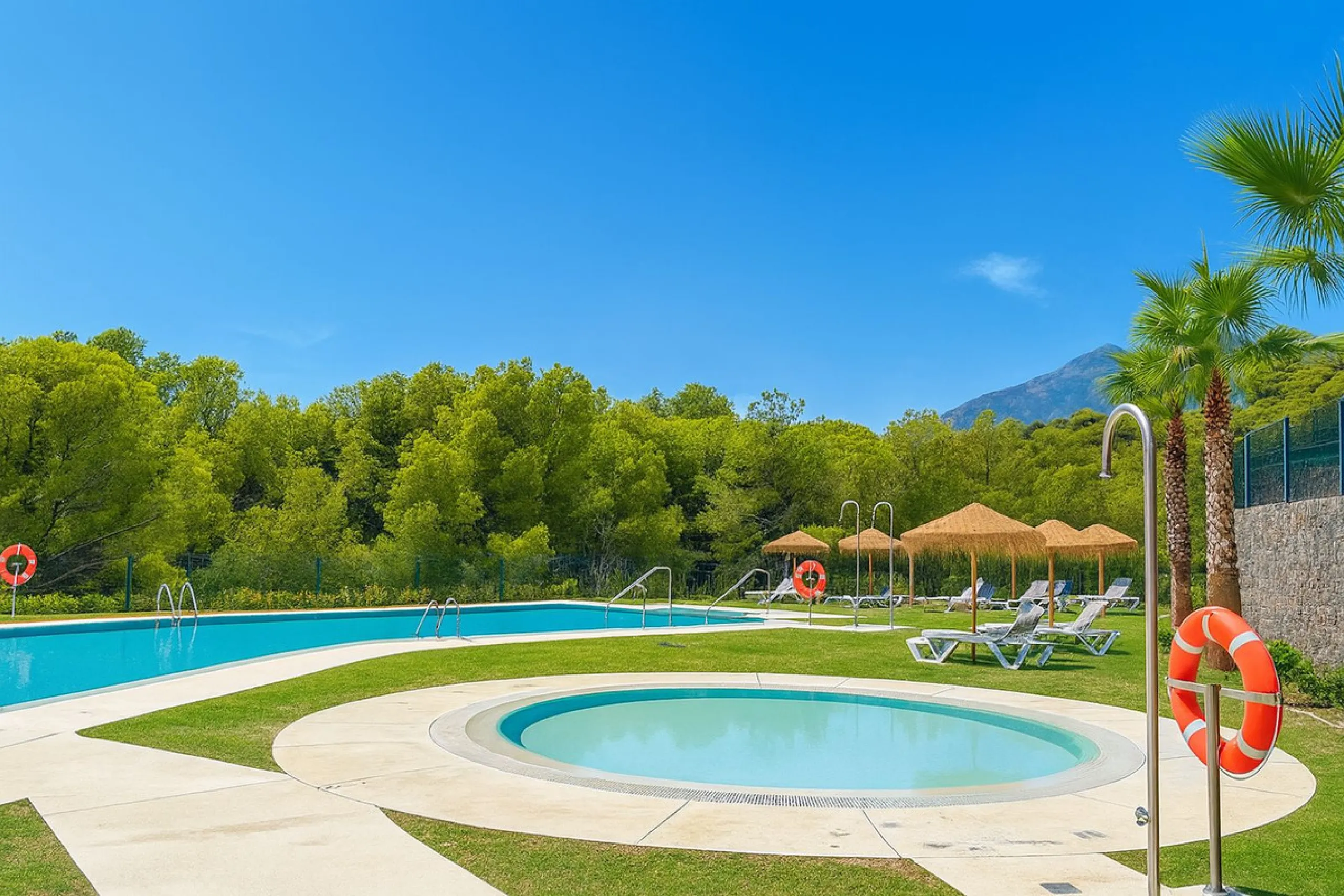 Experience a new lifestyle in Higueron West – luxury, comfort and activity all in one.