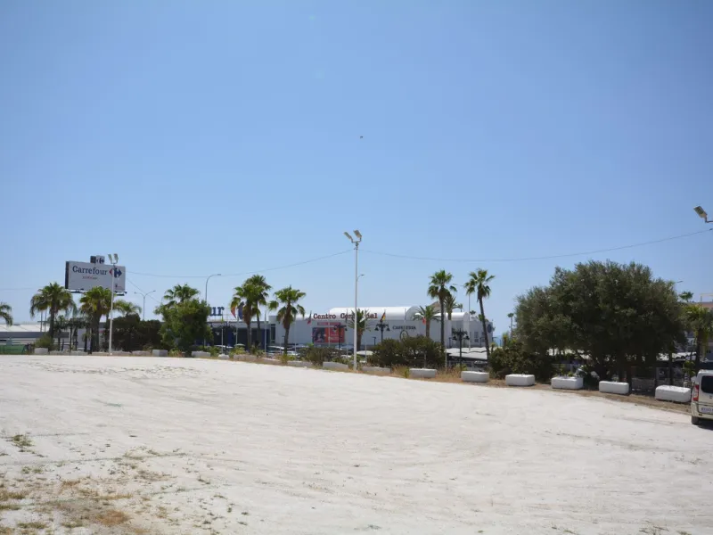 Magnificent plot of land with rustic qualification in Estepona Downtown