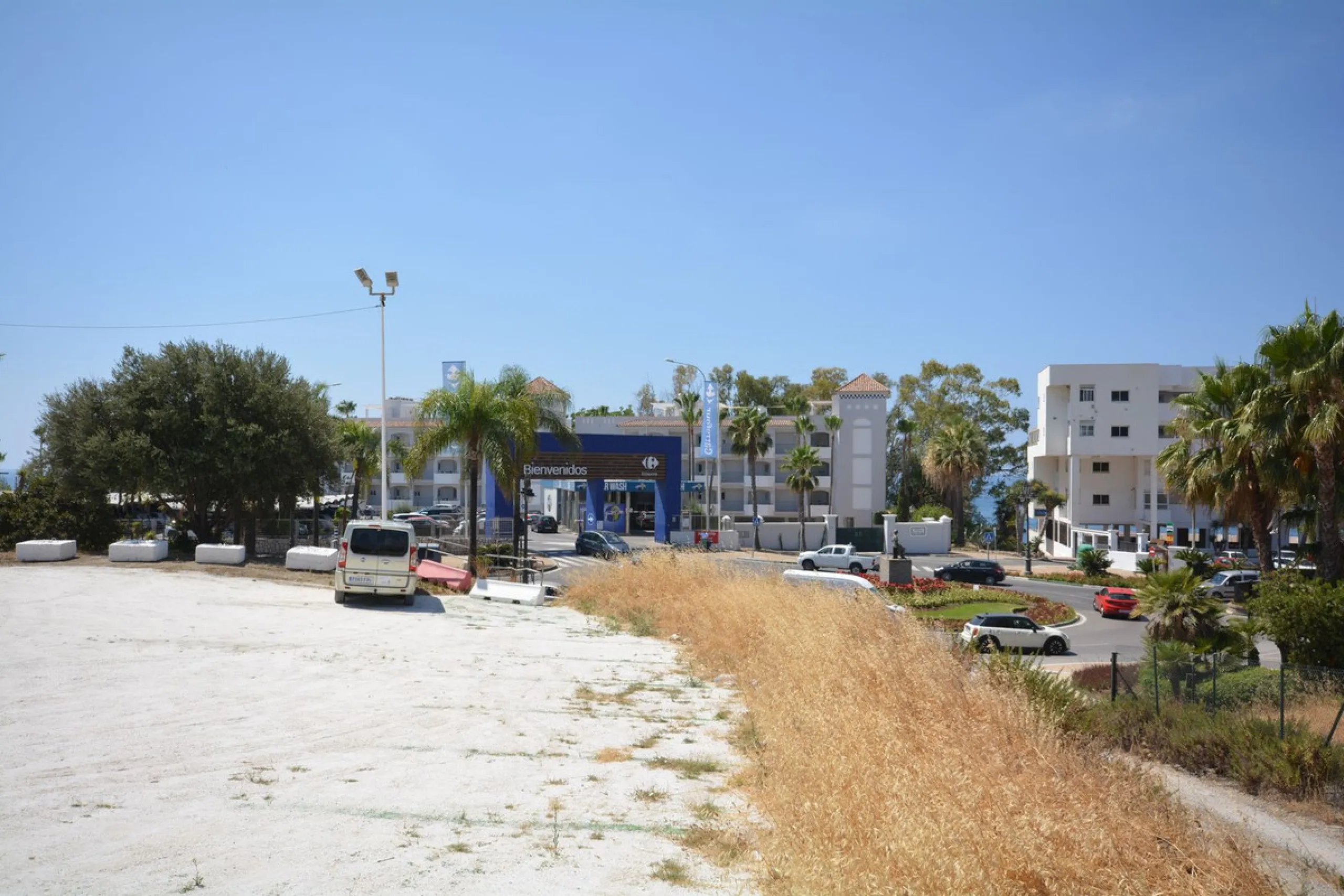 Magnificent plot of land with rustic qualification in Estepona Downtown