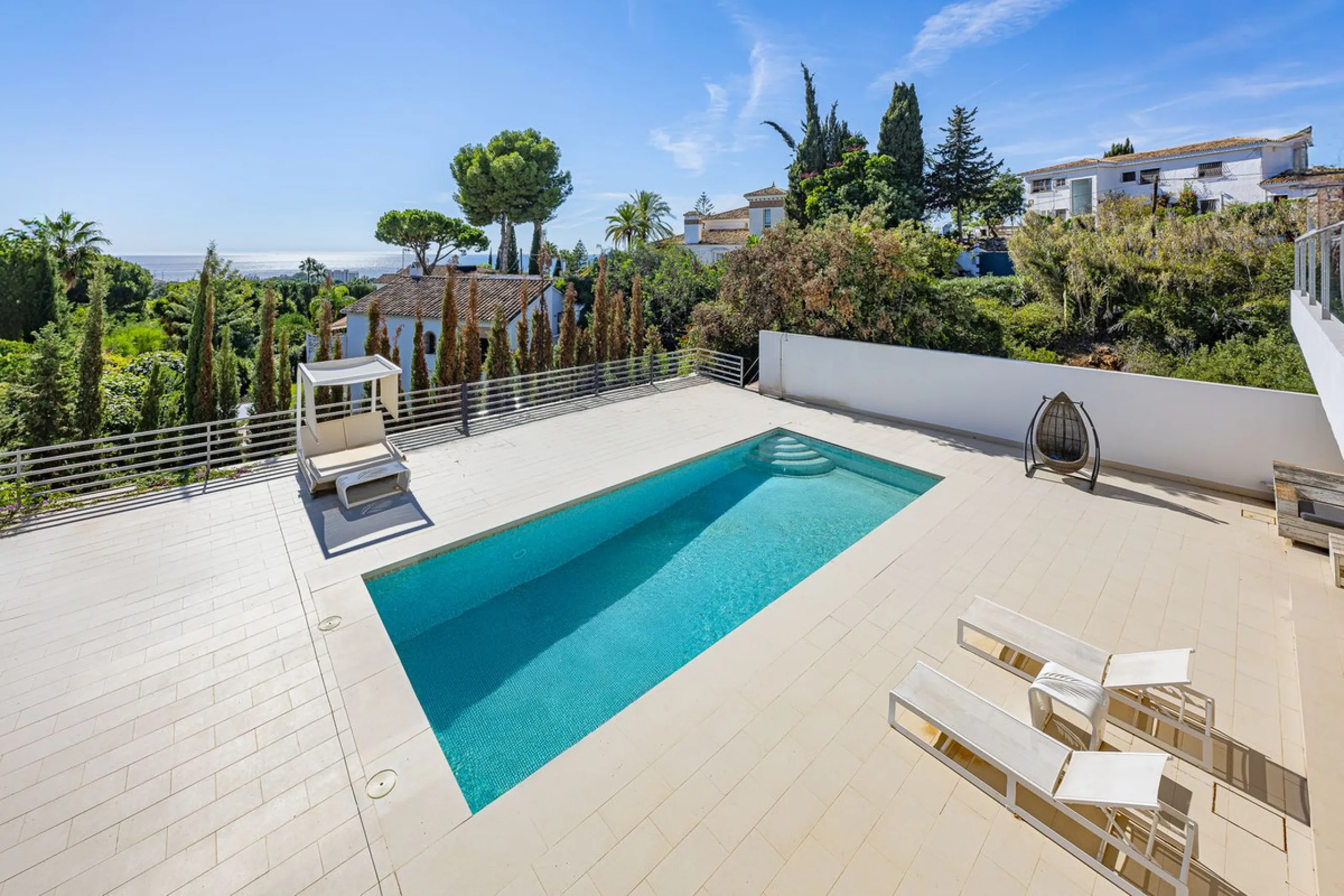 Fabulous private villa with frontal sea views.