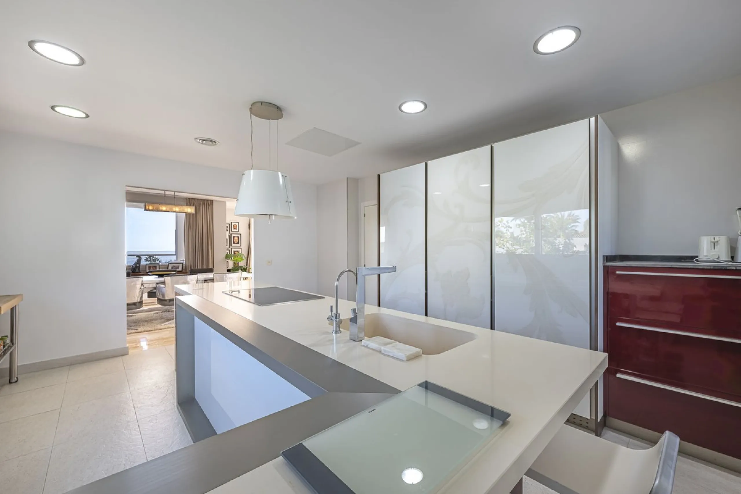 Fabulous private villa with frontal sea views.