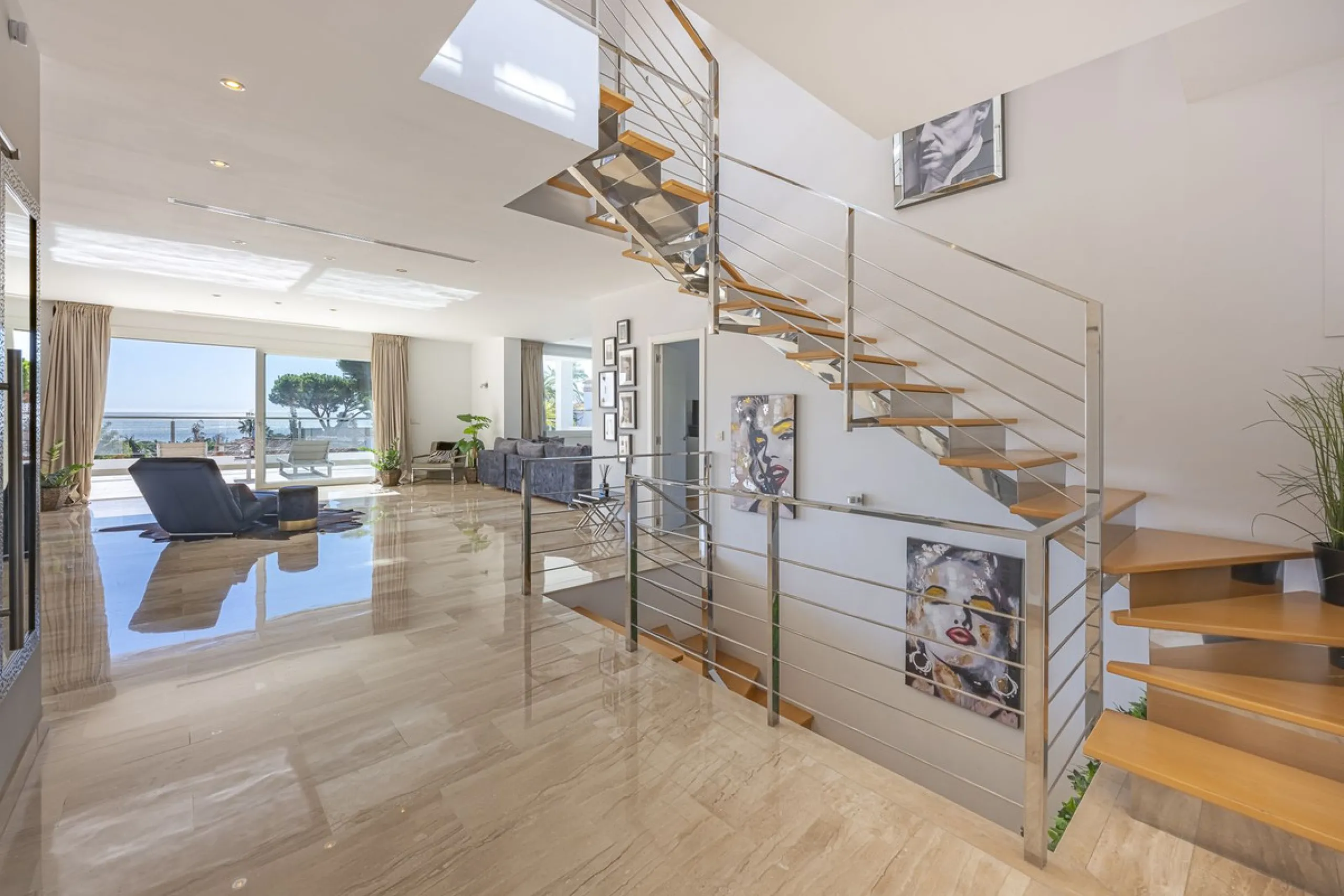 Fabulous private villa with frontal sea views.