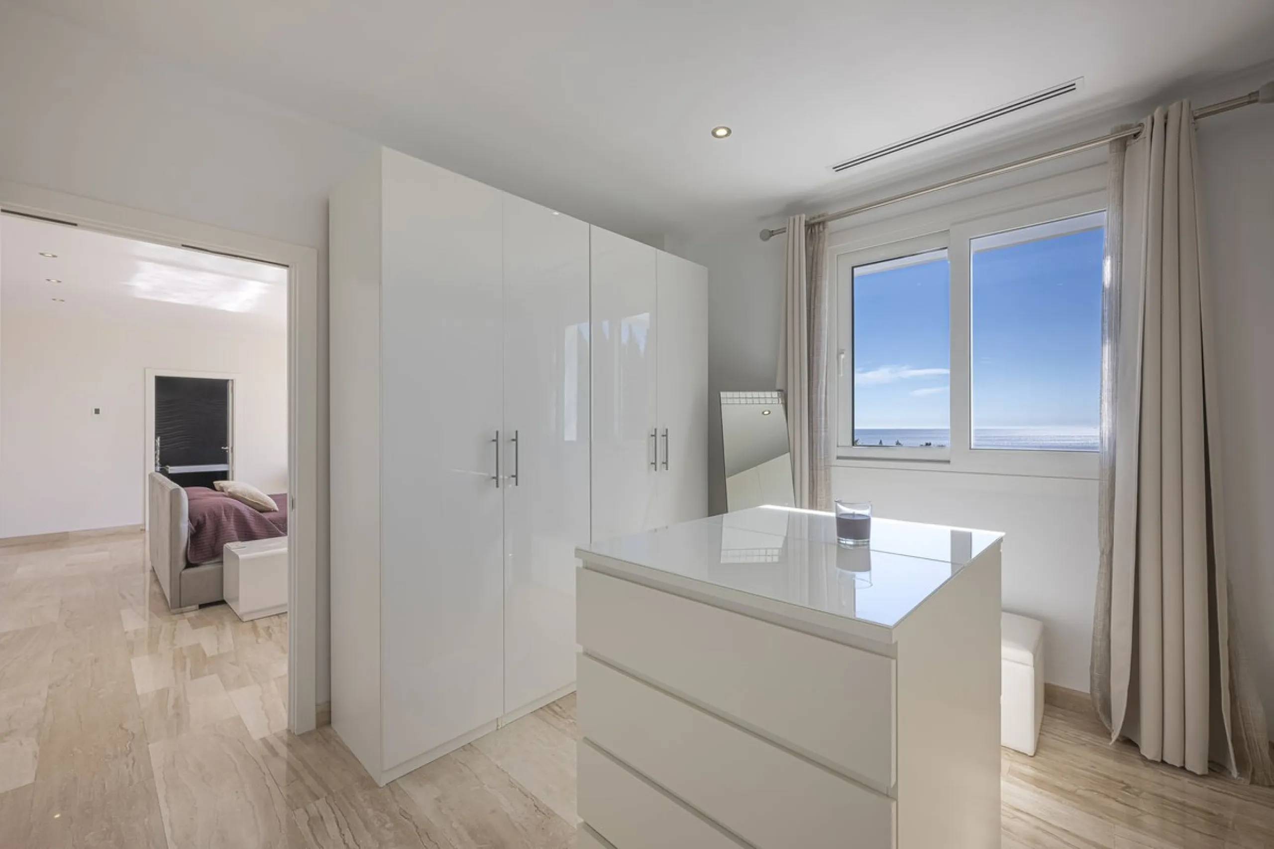 Fabulous private villa with frontal sea views.
