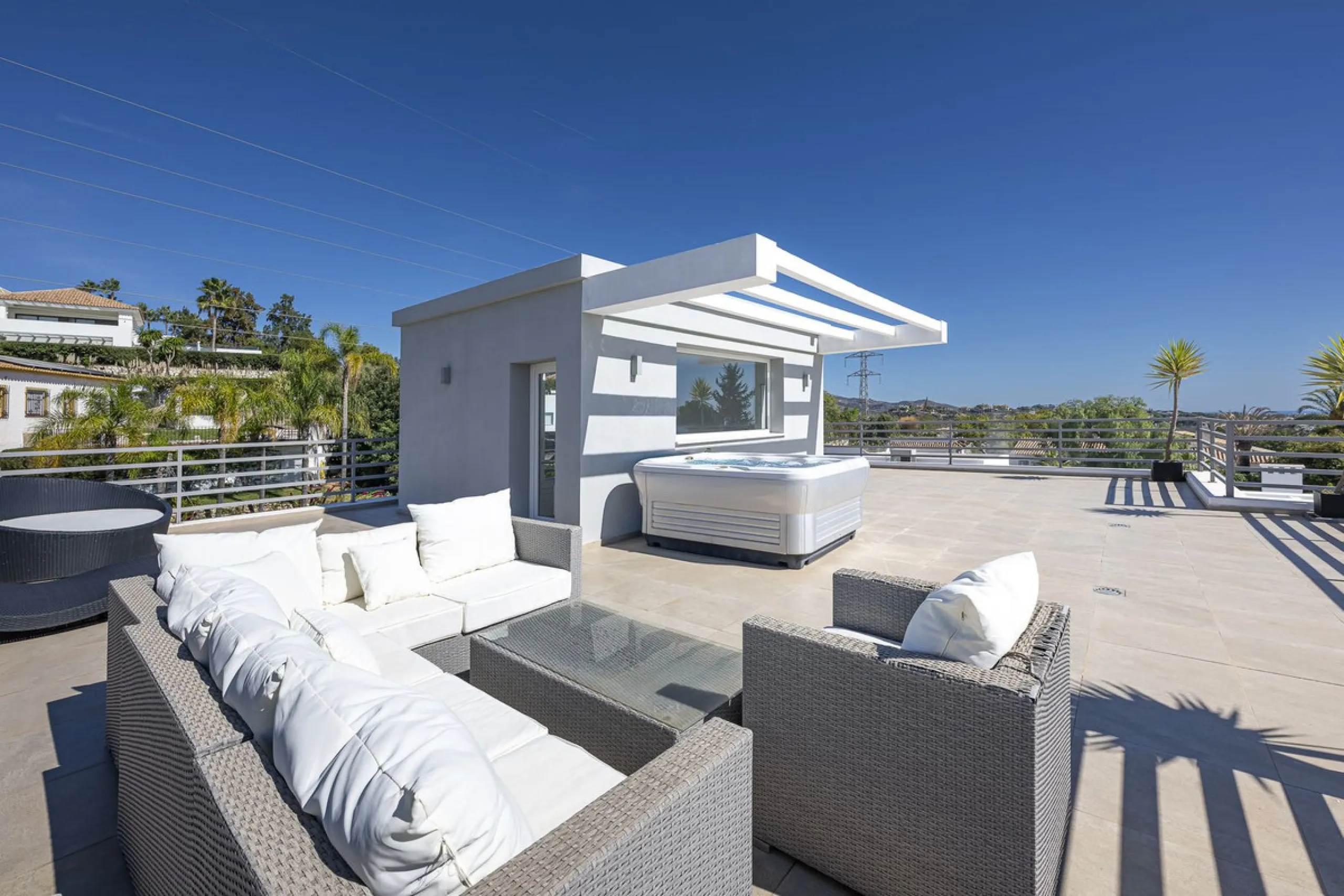 Fabulous private villa with frontal sea views.