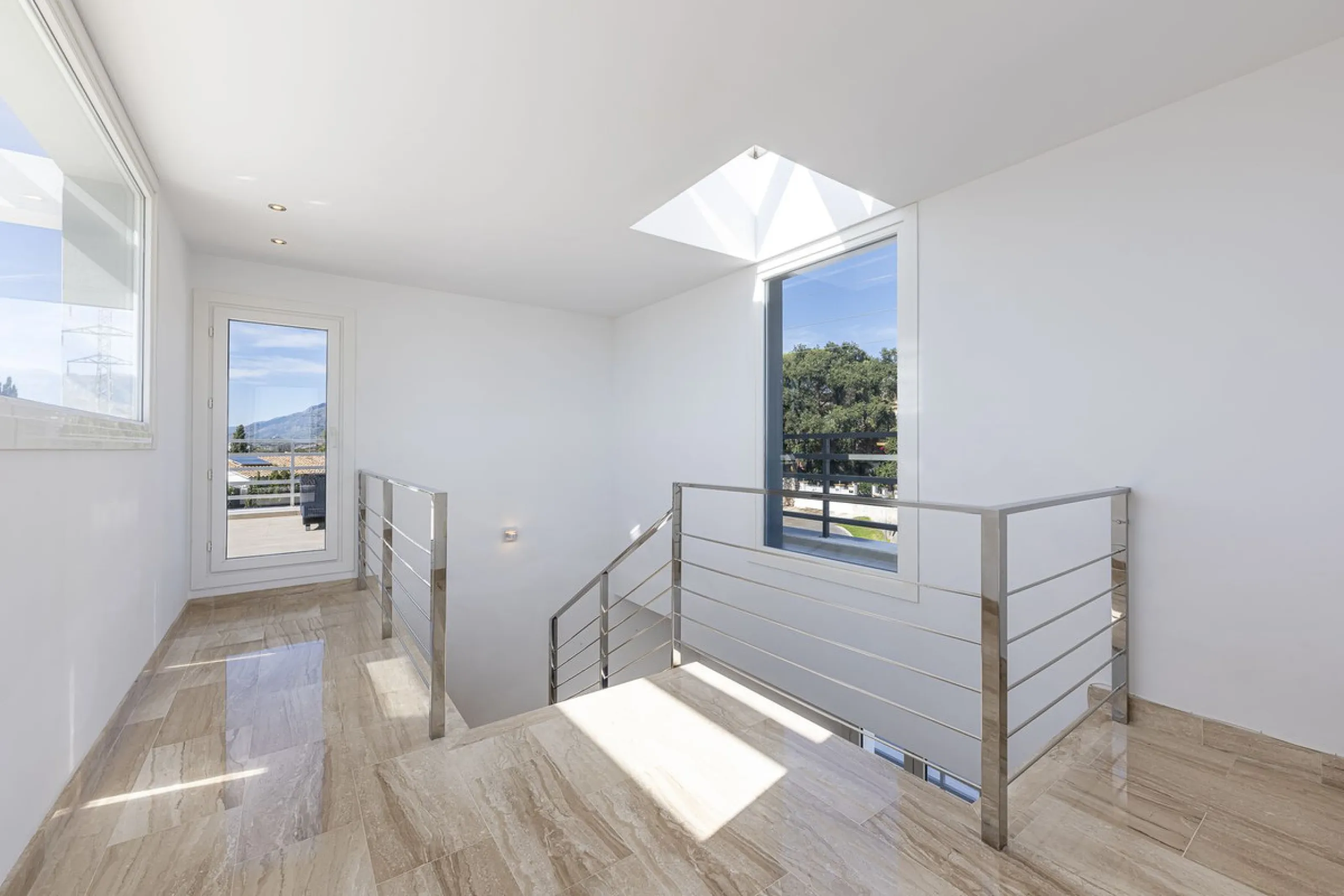 Fabulous private villa with frontal sea views.