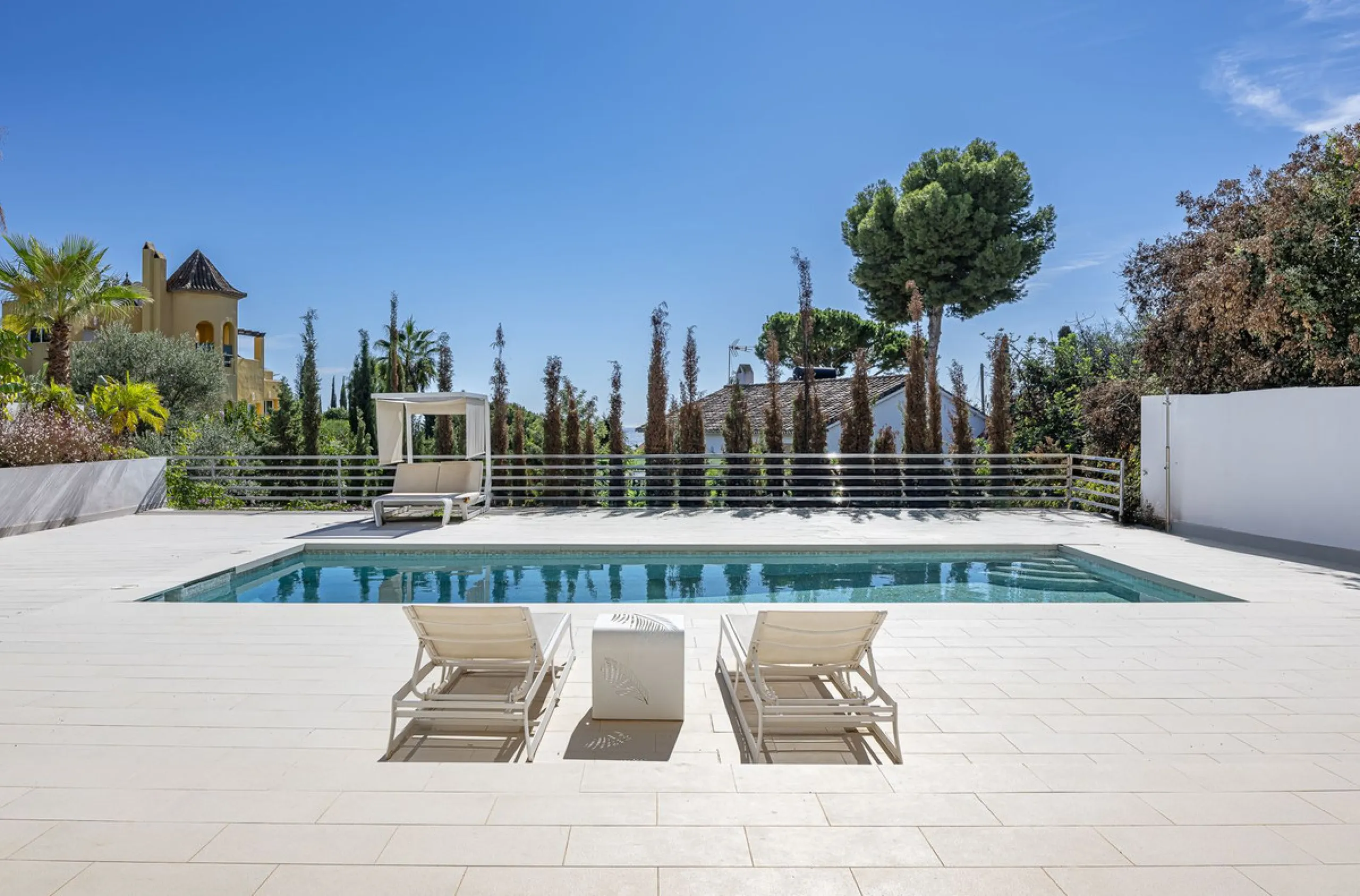 Fabulous private villa with frontal sea views.