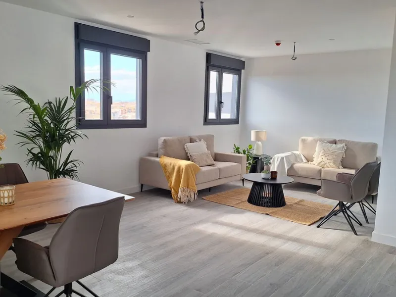 Apartment - Middle Floor Apartment в продаже в Málaga, Málaga. В доме 2 спален и 2 ванных комнат. Площадь дома 112 м²