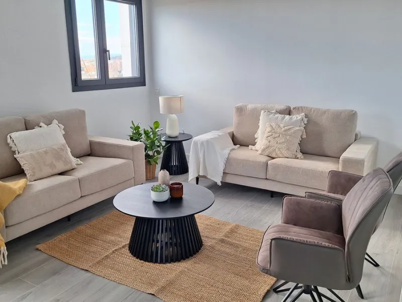 Apartment - Middle Floor Apartment в продаже в Málaga, Málaga. В доме 2 спален и 2 ванных комнат. Площадь дома 112 м²