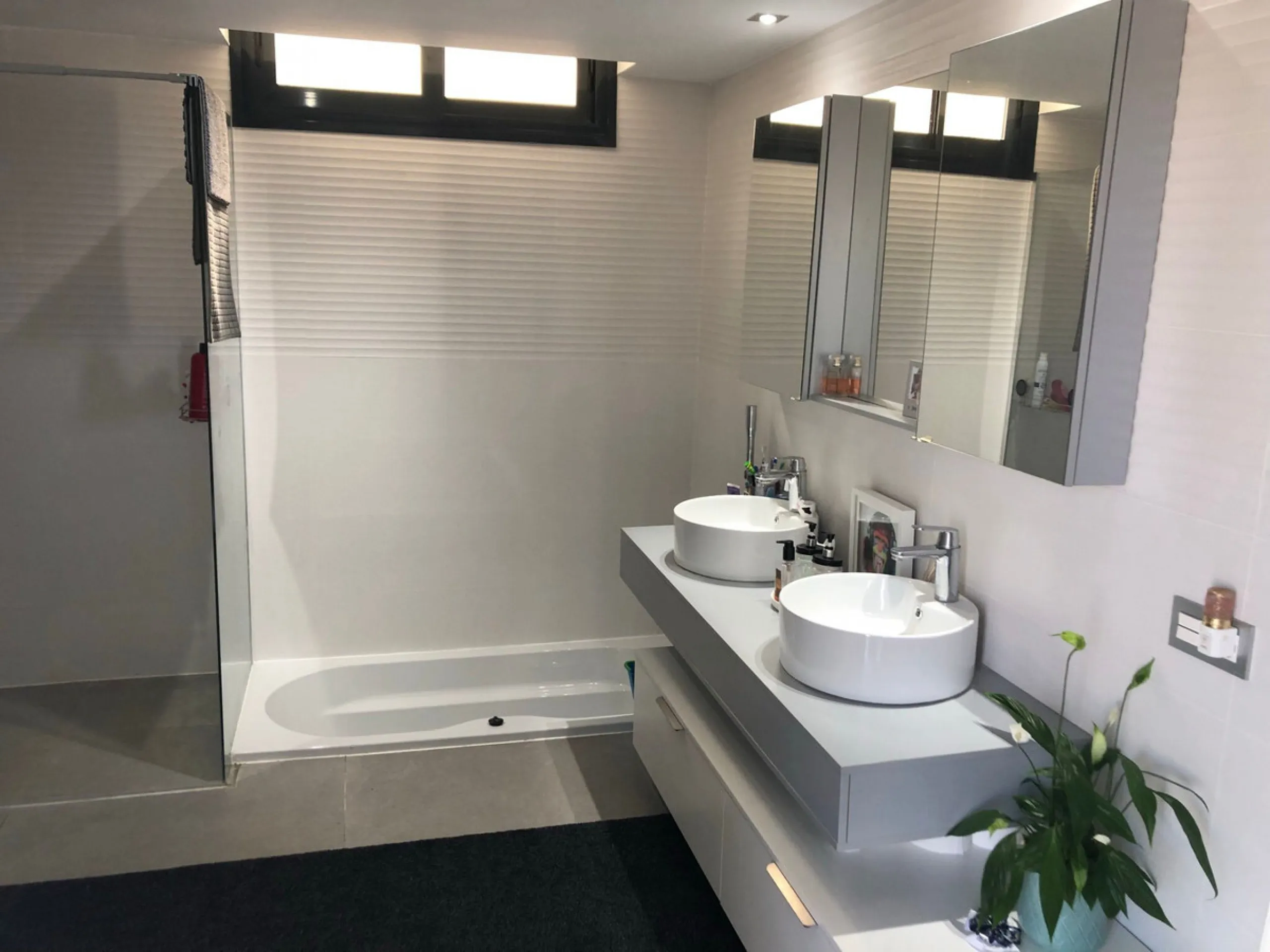 House - Detached Villa в продаже в Mijas, Málaga. В доме 4 спален и 5 ванных комнат. Площадь дома 365 м². Площадь участка 1853 м²
