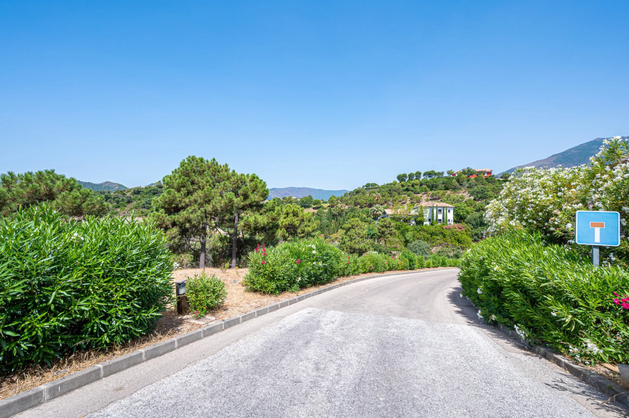 Plot - Land в продаже в Benahavís, Málaga. Площадь участка 4829 м²