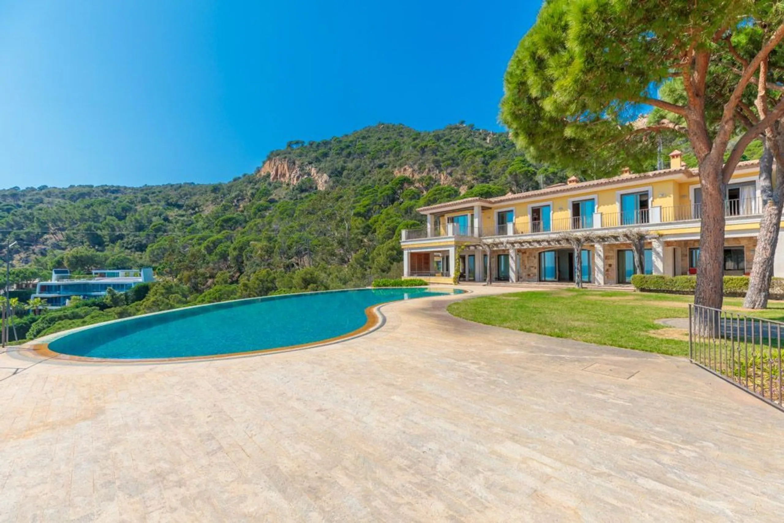 Luxuriöse Villa mit Meerblick in Punta Brava, Sant Feliu de Guíxols