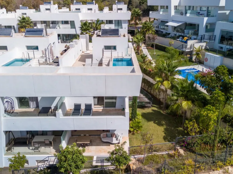 House - Townhouse в продаже в Marbella, Málaga. В доме 4 спален и 4 ванных комнат. Площадь дома 175 м²