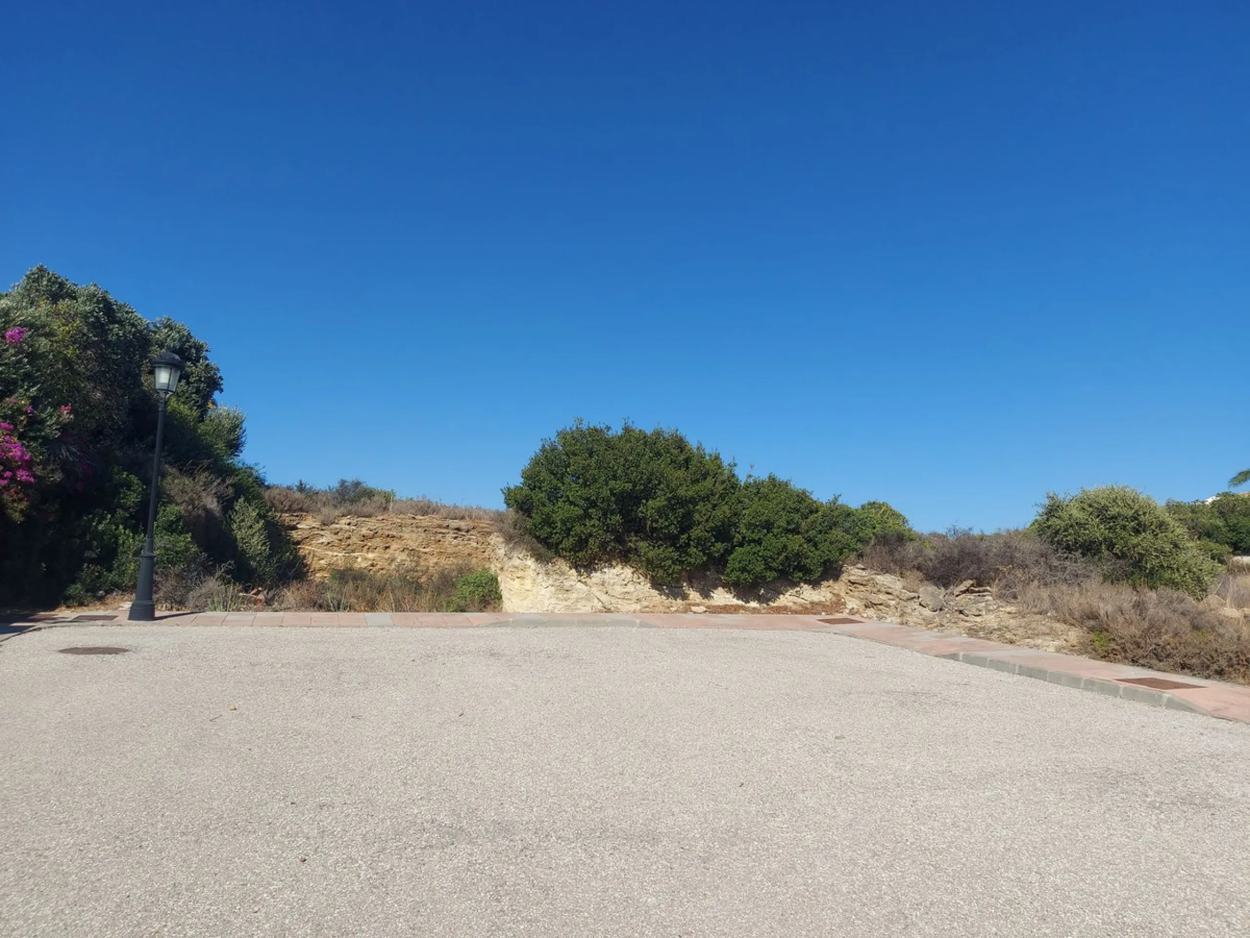 Plot - Residential Plot в продаже в Manilva, Málaga. Площадь участка 1406 м²