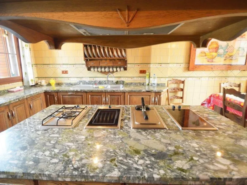 House - Detached Villa в продаже в Villanueva De La Concepcion, Málaga. В доме 7 спален и 6 ванных комнат. Площадь дома 512 м². Площадь участка 216 м²