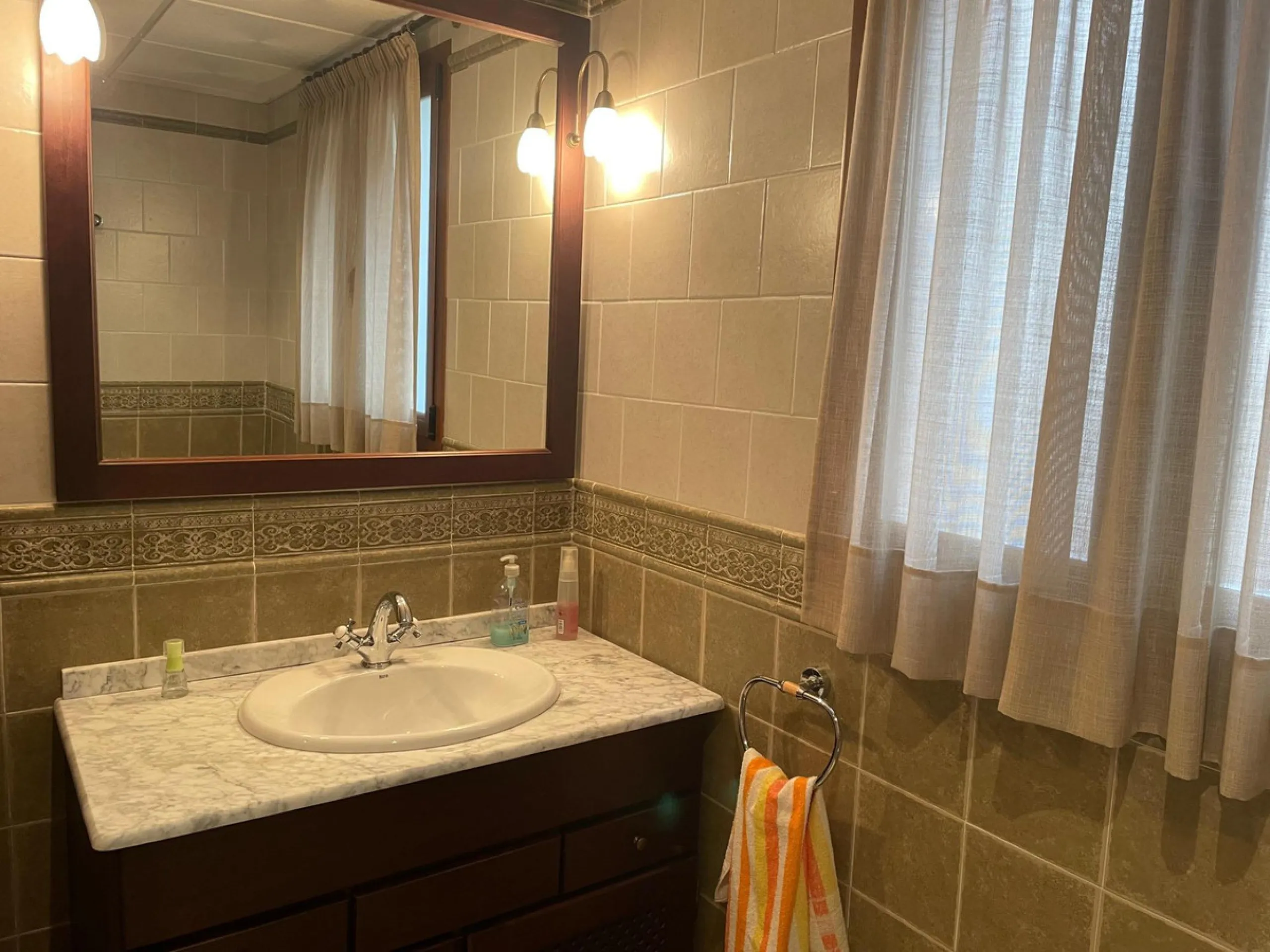 House - Detached Villa в продаже в Villanueva De La Concepcion, Málaga. В доме 7 спален и 6 ванных комнат. Площадь дома 512 м². Площадь участка 216 м²