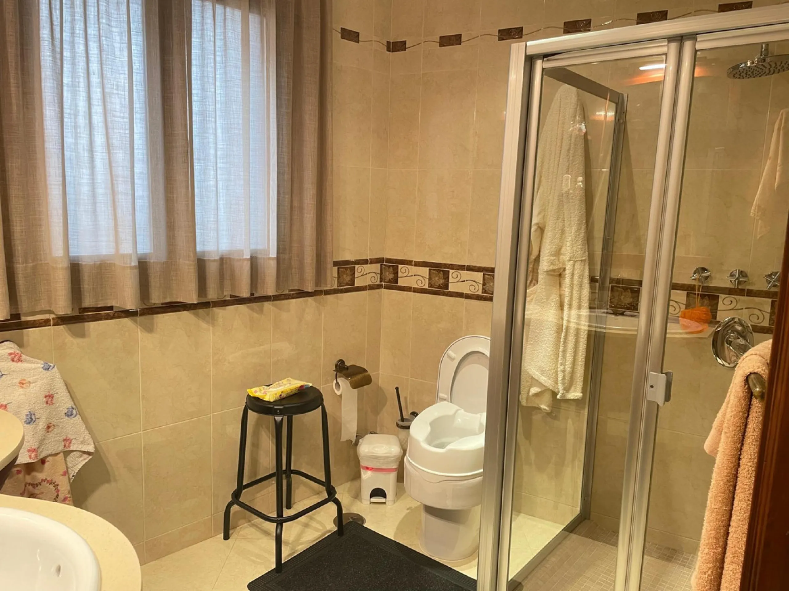 House - Detached Villa в продаже в Villanueva De La Concepcion, Málaga. В доме 7 спален и 6 ванных комнат. Площадь дома 512 м². Площадь участка 216 м²