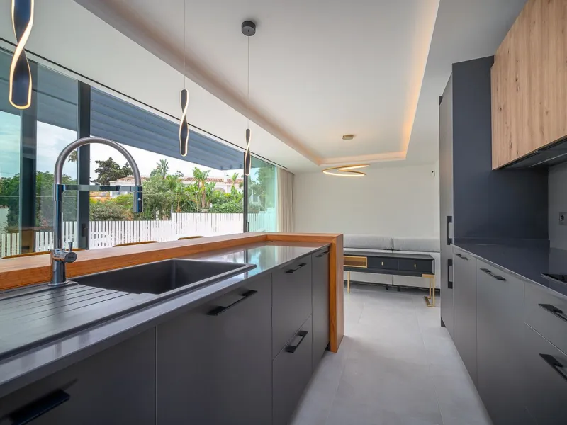Modern Villa in El Chaparral, Mijas Costa – Walking Distance to the Beach