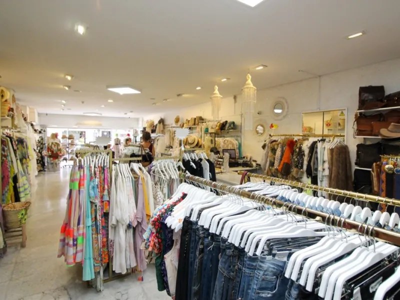 Prime Retail Investment Opportunity in the Heart of Mijas Pueblo